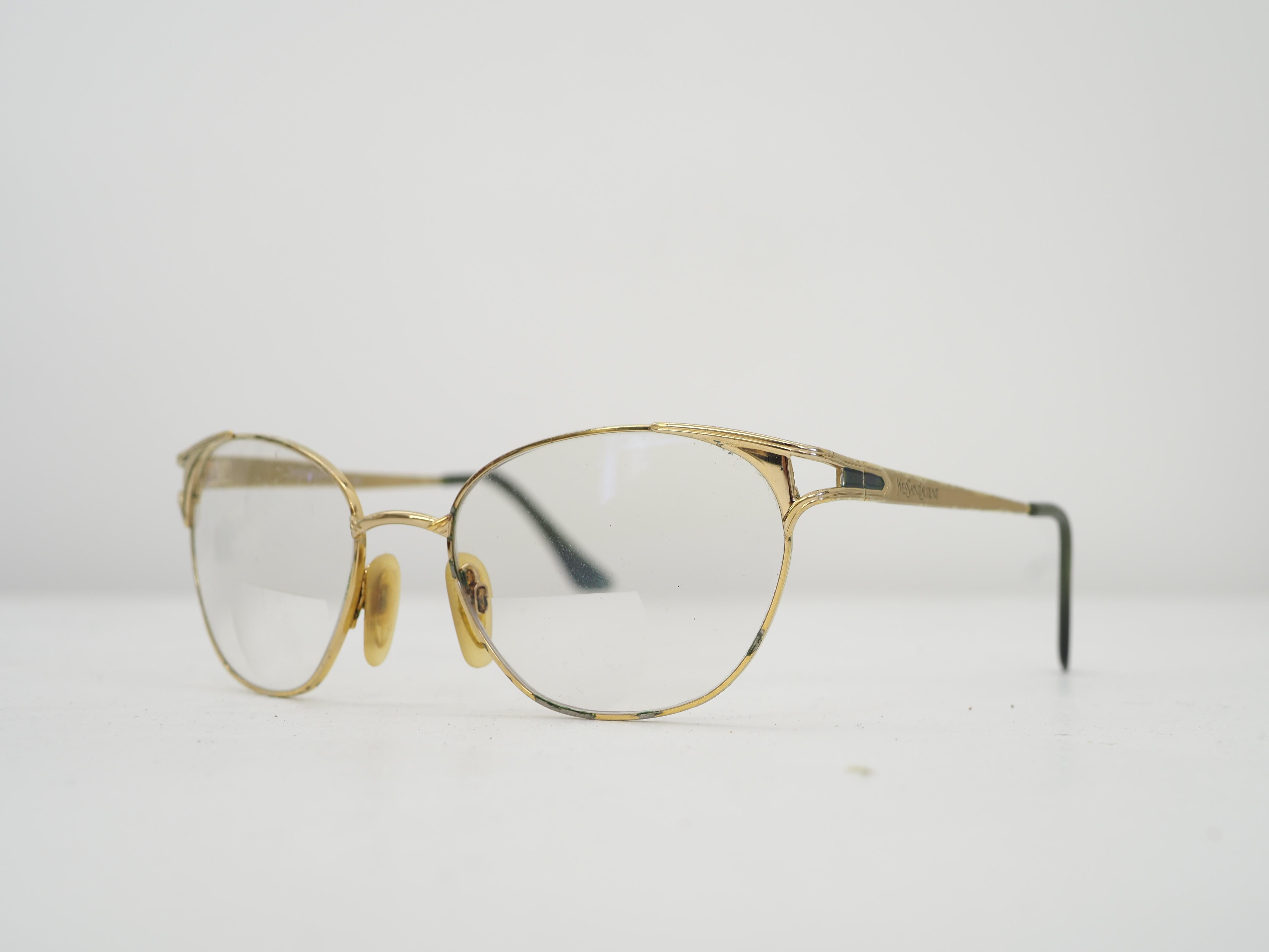 Gray 1990s Yves Saint Laurent frame For Sale