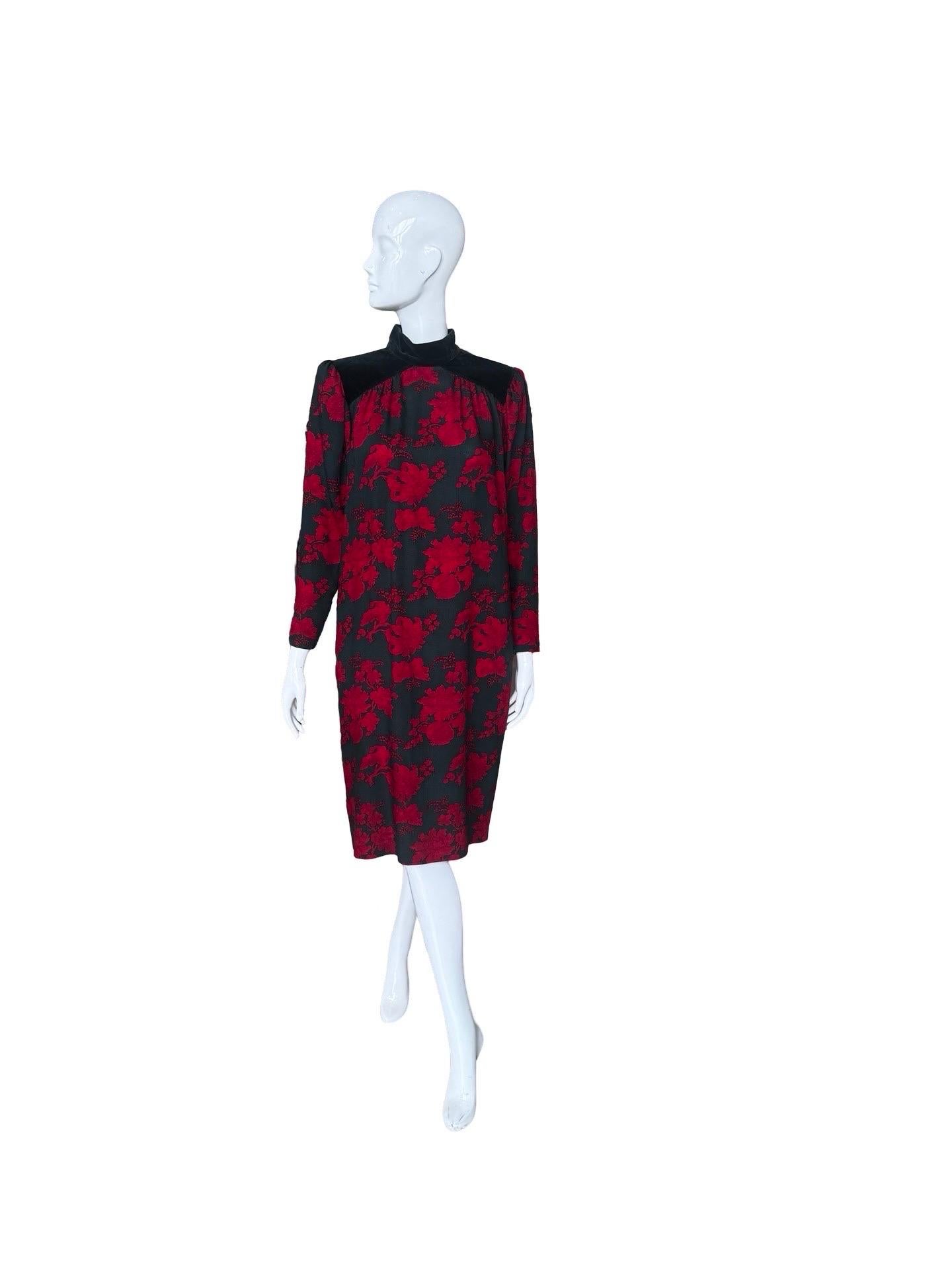 1990s Yves Saint Laurent Holiday Shift Dress For Sale 2