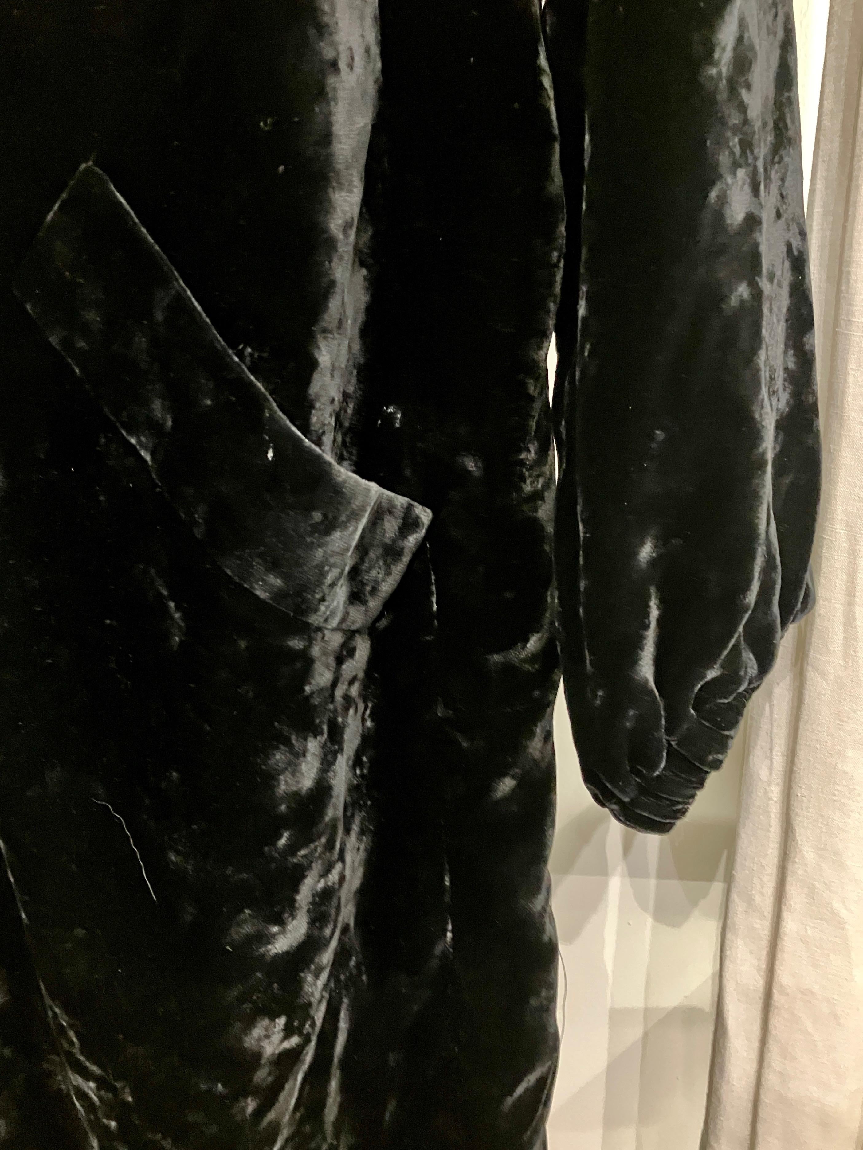 Abito in velluto di seta Yves Saint Laurent YSL degli anni '90 in vendita 2