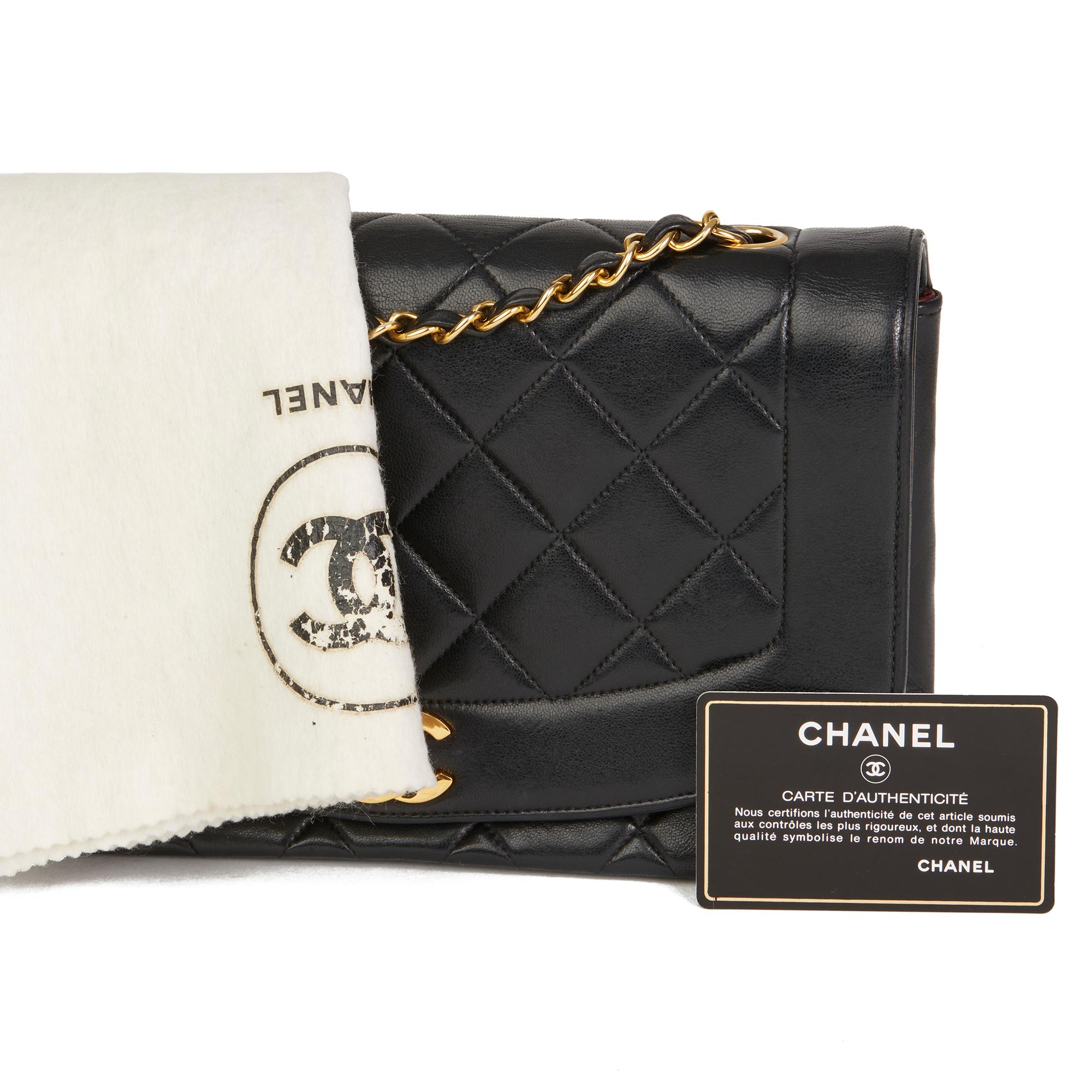 1991 Chanel Black Quilted Lambskin Vintage Medium Diana Classic Single Flap Bag 14