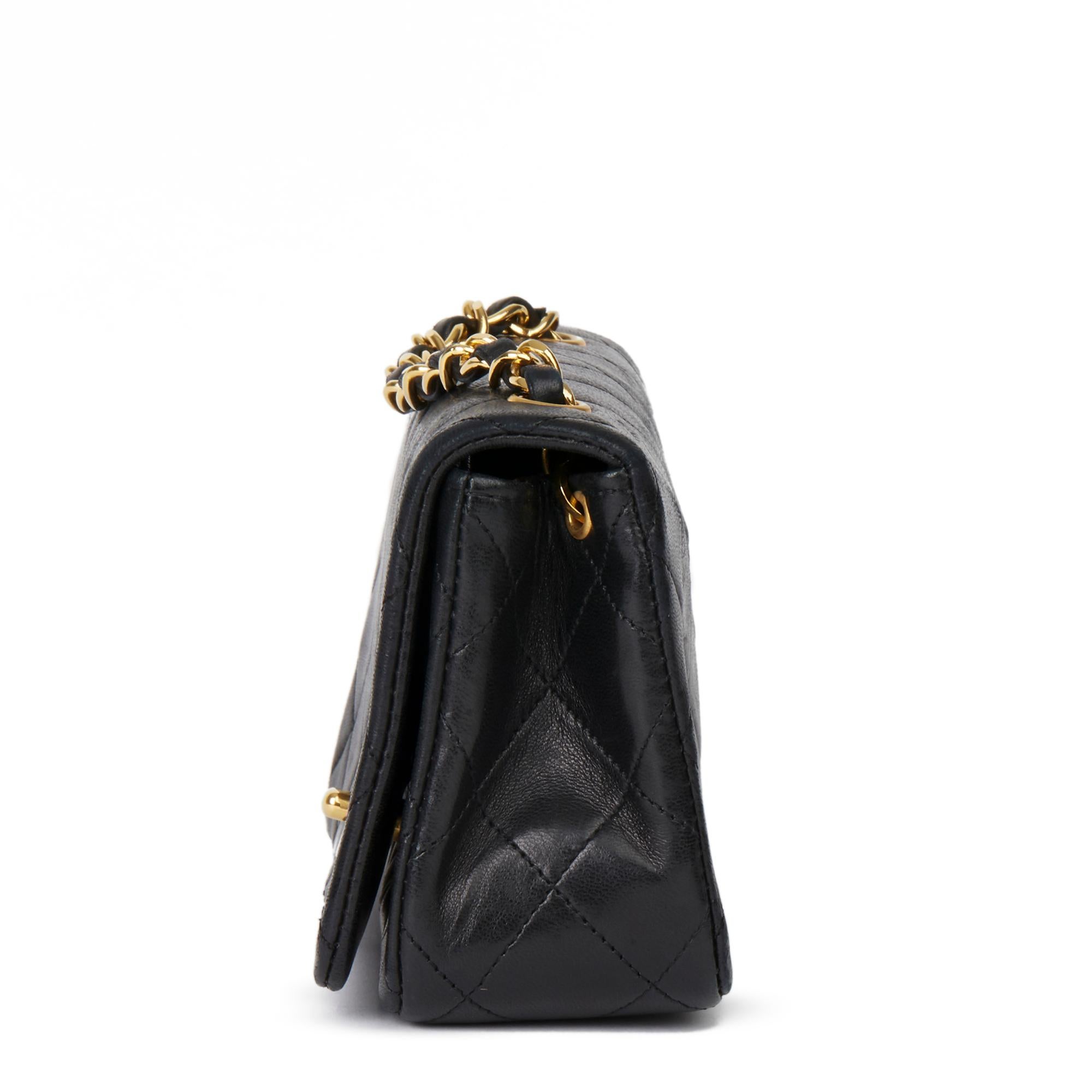 1991 Chanel Black Quilted Lambskin Vintage Mini Flap Bag  In Excellent Condition In Bishop's Stortford, Hertfordshire