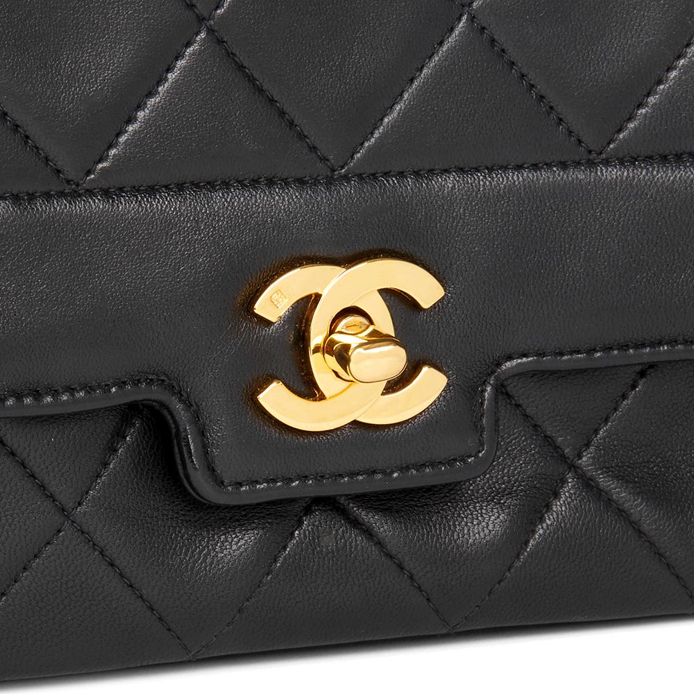1991 Chanel Black Quilted Lambskin Vintage Small Diana Classic Single Flap Bag In Excellent Condition In Bishop's Stortford, Hertfordshire