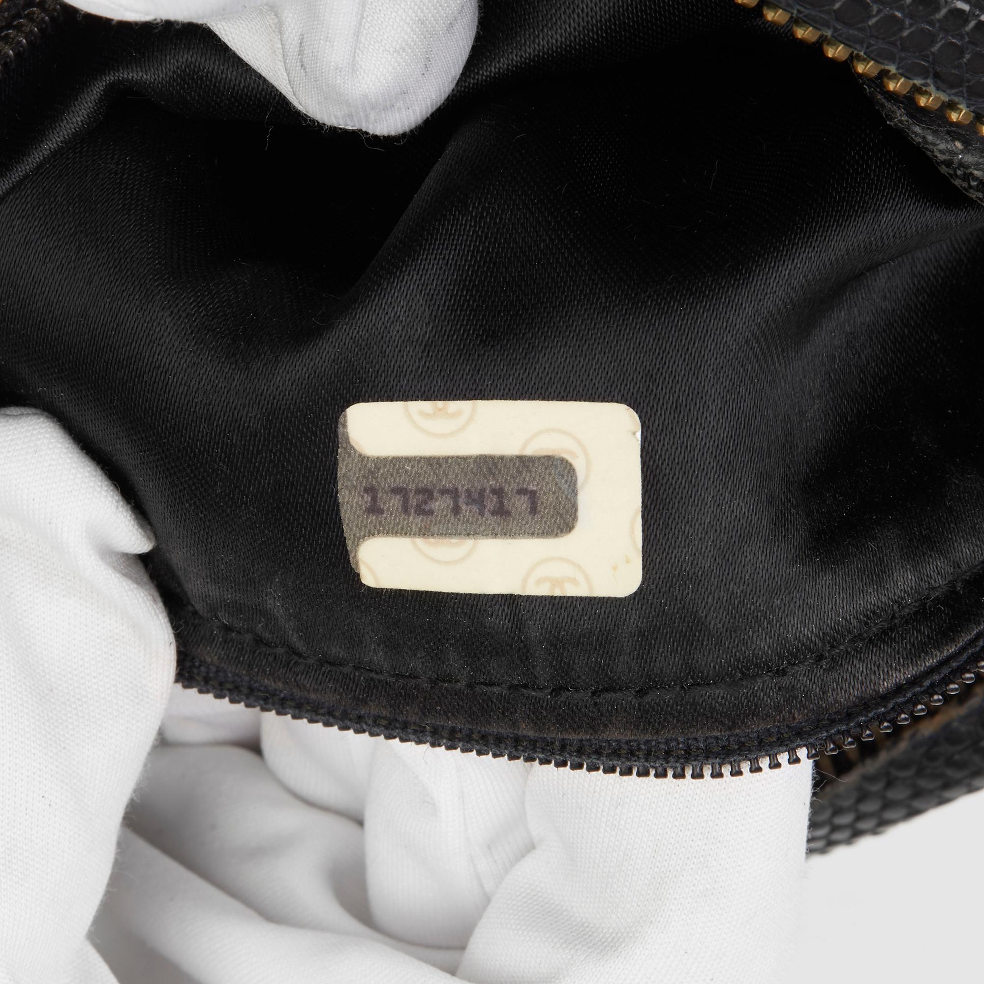 1991 Chanel Black Quilted Lizard Leather Vintage Camera Bag 6