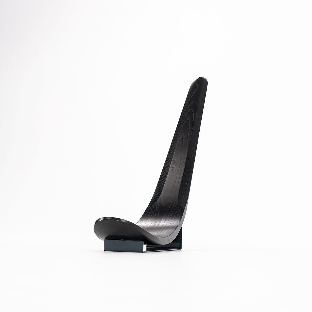 1991 Silla Chip de Carlo Mo para Tecno en roble ebonizado y acero esmaltado finales del siglo XX en venta