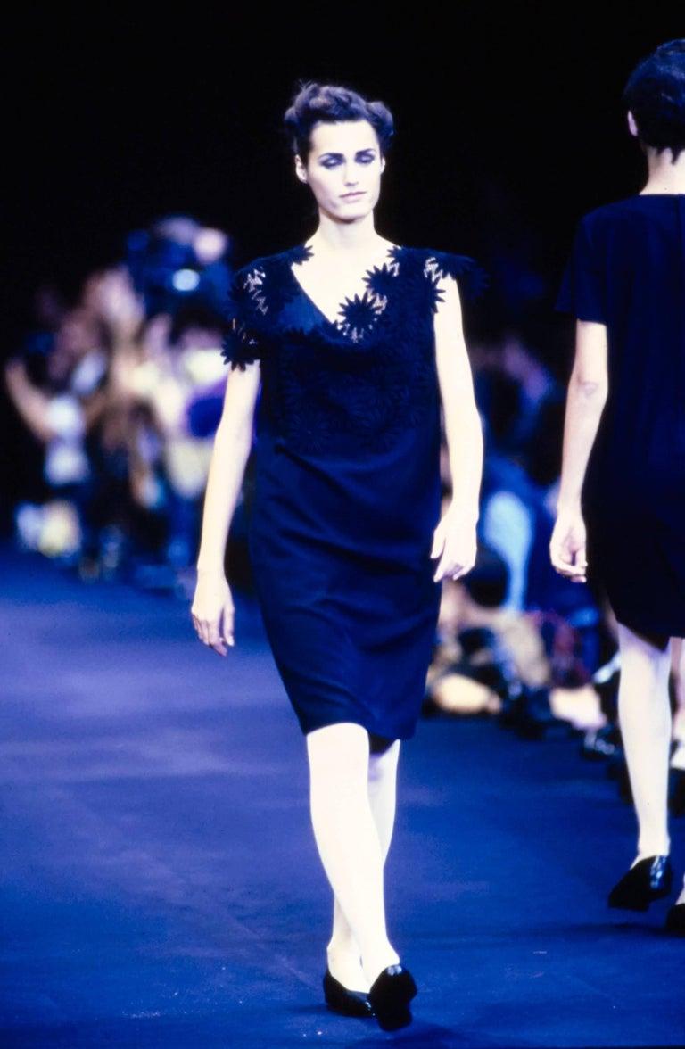 1991 COMME DES GARCONS navy blue embroidered lace RUNWAY dress 2