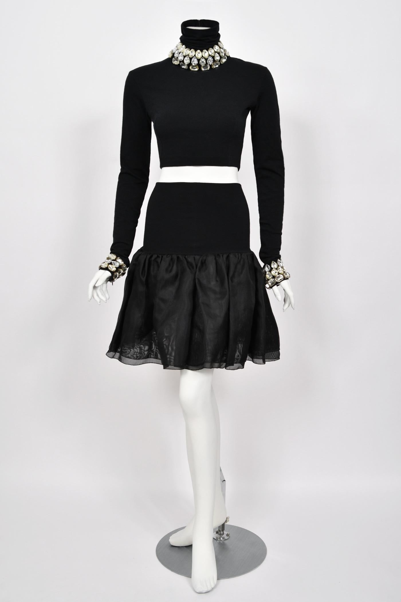 1991 Dolce & Gabbana Runway Crystal Rhinestone Black Crop Top w/ Matching Skirt en vente 1