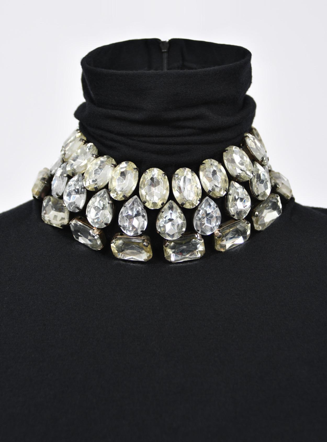 1991 Dolce & Gabbana Runway Crystal Rhinestone Black Crop Top w/ Matching Skirt en vente 4