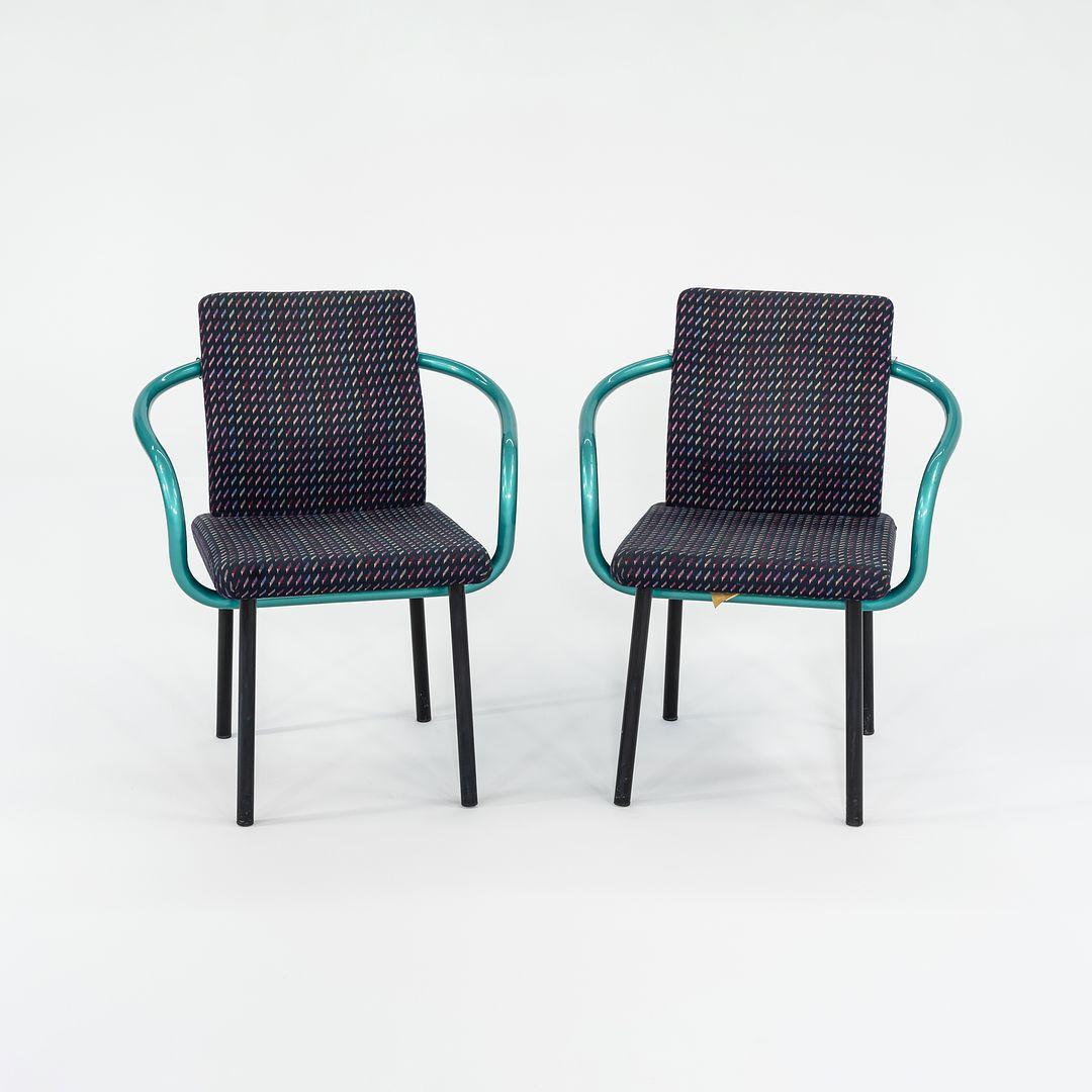 1991 Ettore Sottsass Chaises de salle à manger Mandarin en sarcelle avec tapisserie à motifs multiples en vente 4