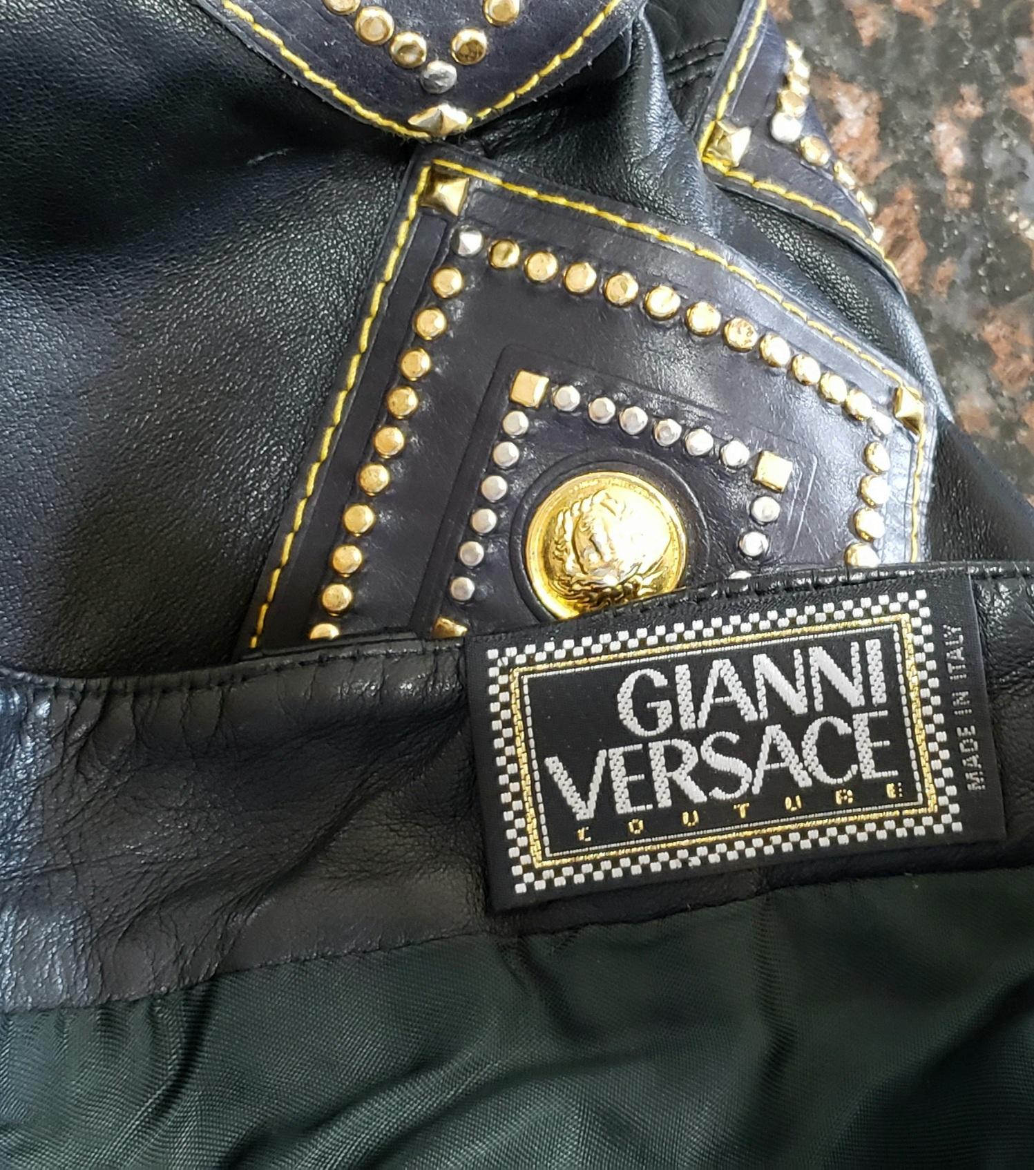 1991 GIANNI VERSACE PRIVATE MUSEUM WORTHY COLLECTION BLACK LEATHER STUDDED Pants For Sale 8