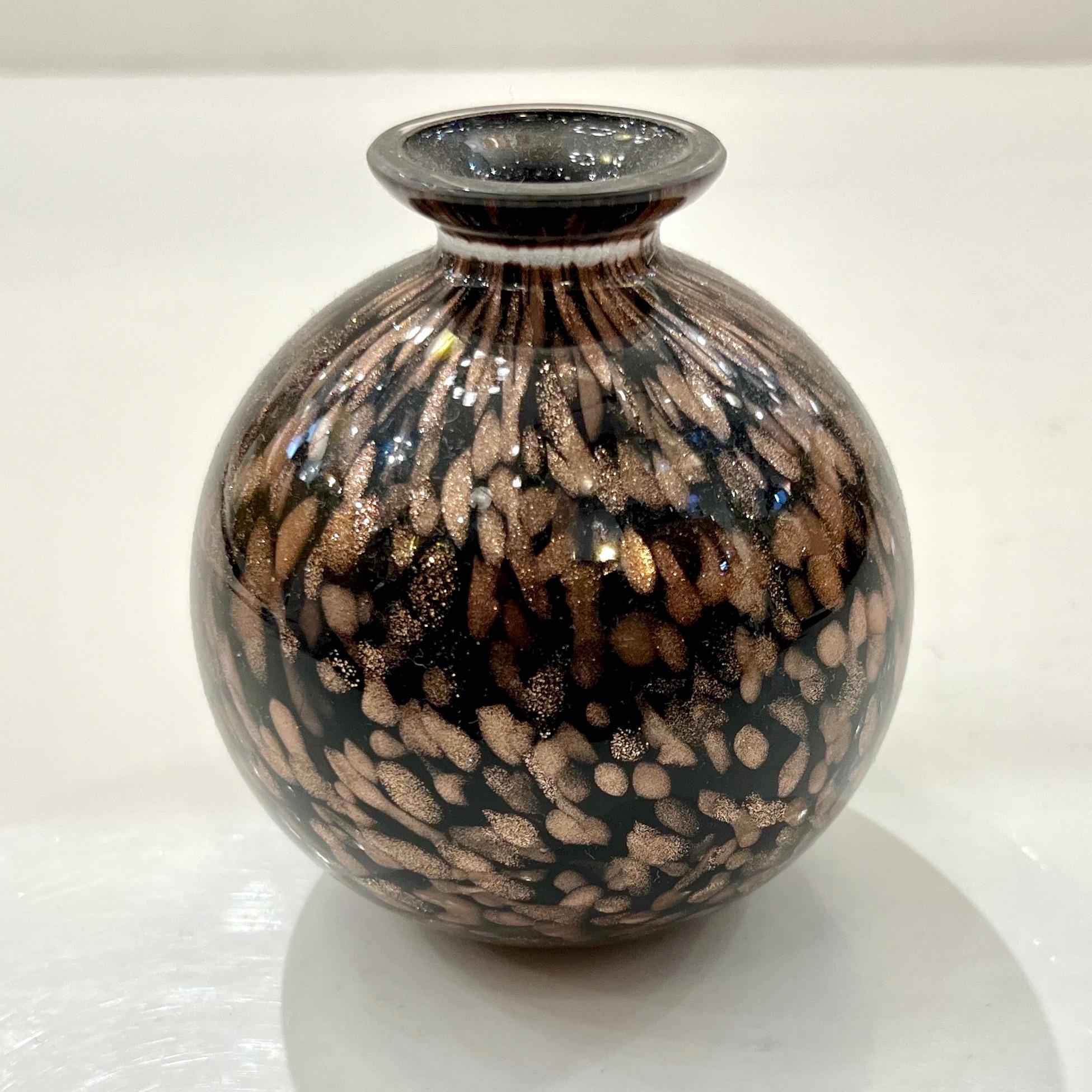 20th Century 1991 Italian Murano Art Glass Black Copper Sommerso Single Flower Round Vase