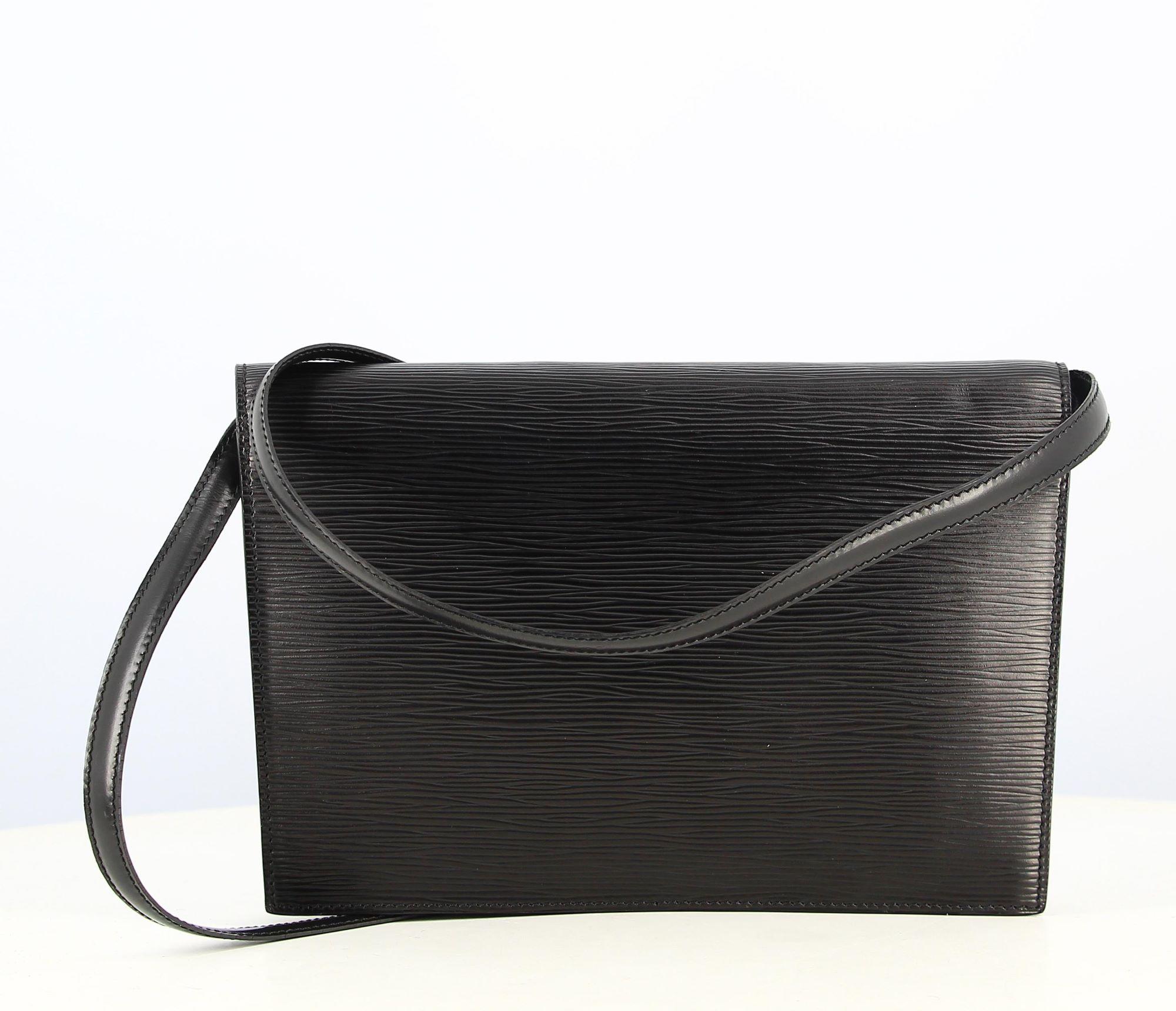 1991 Louis Vuitton Black Epi Leather Handbag 1
