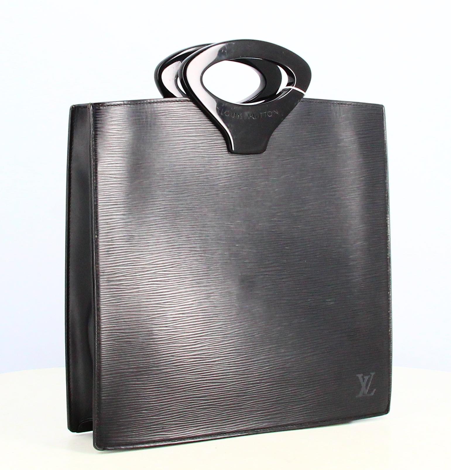 1991 Louis Vuitton Handbag Cuir Epi Ombre In Good Condition In PARIS, FR