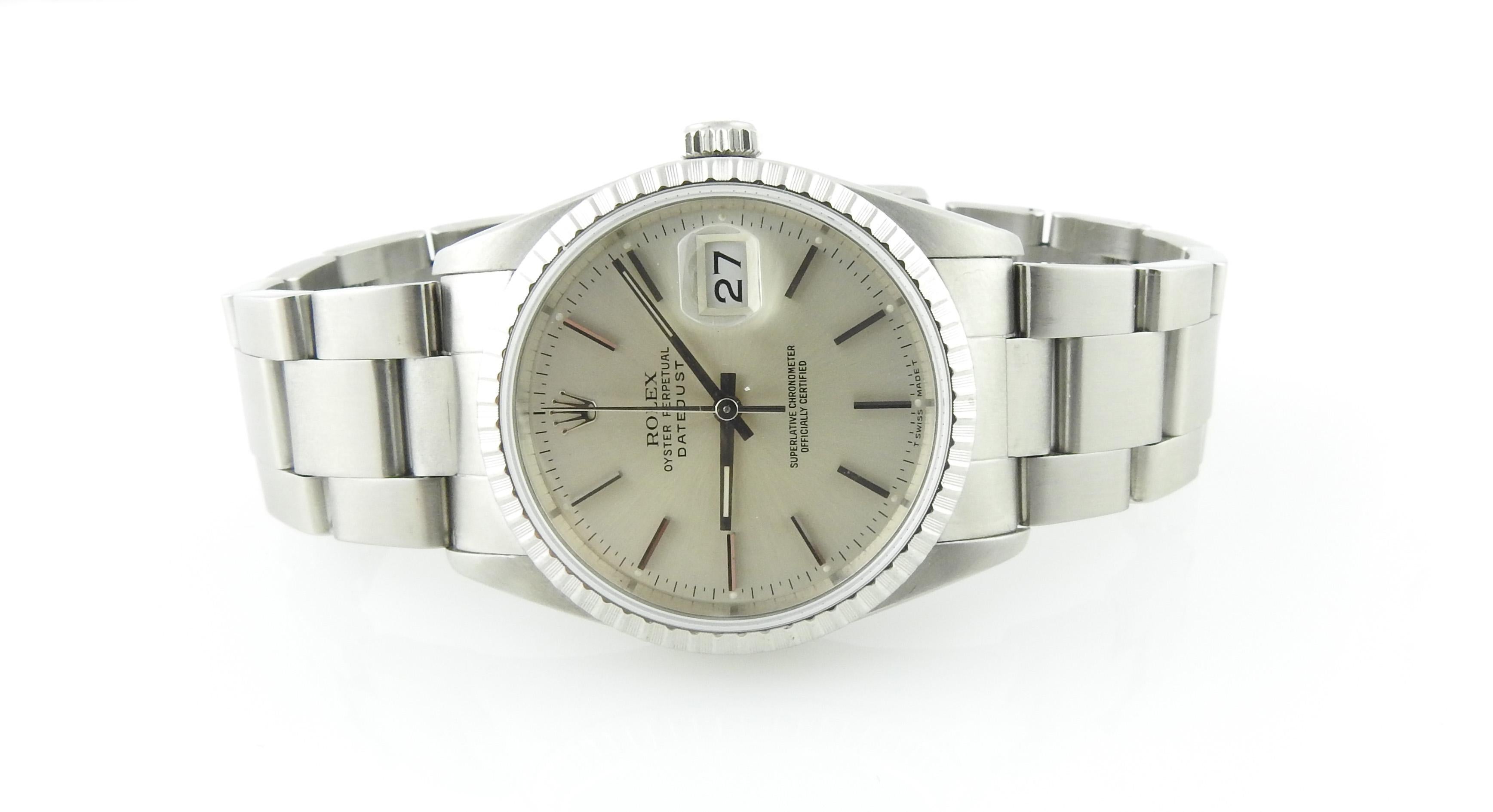 1991 Rolex Men's Datejust Watch

Model: 16220
Serial: X151839

Automatic Movement

Silver Dial with silver stick markers

Stainless engine turned bezel

36mm case

Oyster bracelet has very minimal stretch and fits up to 7 3/4
