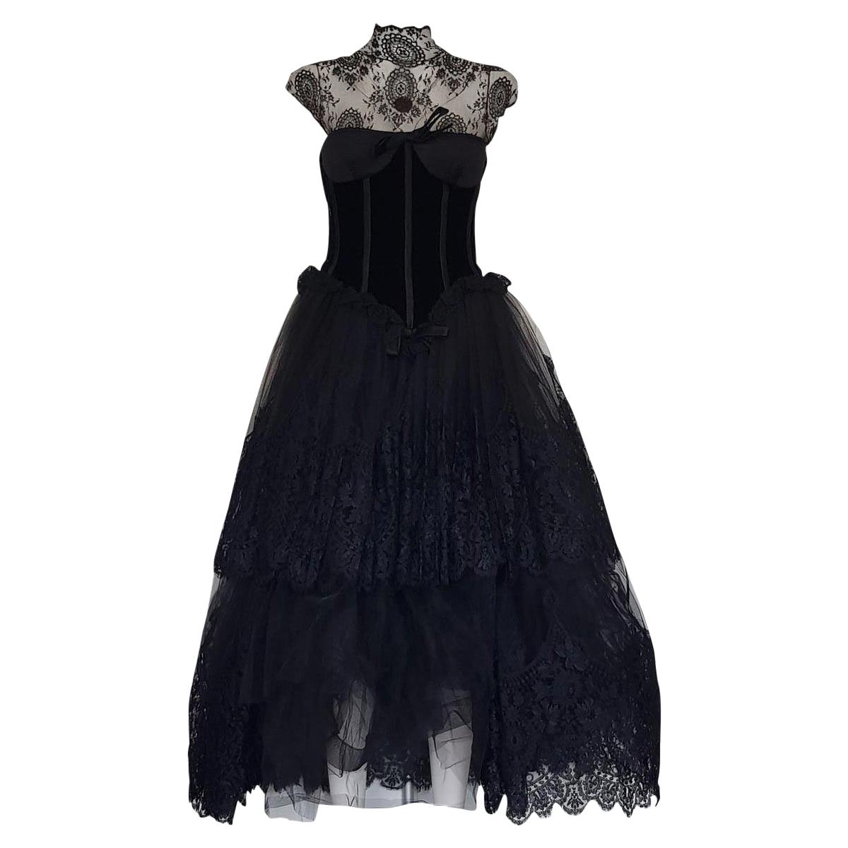 1991 Valentino Boutique Black Lace Dress S For Sale
