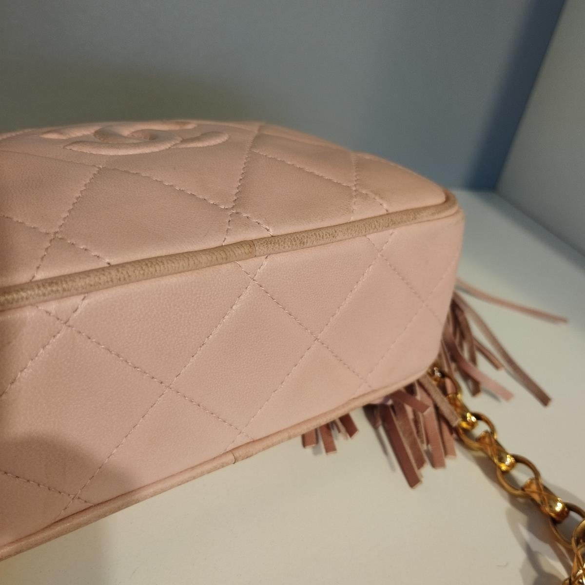 1992/1993 Chanel Rosa Vintage Mini Pochette im Vintage-Stil im Angebot 6