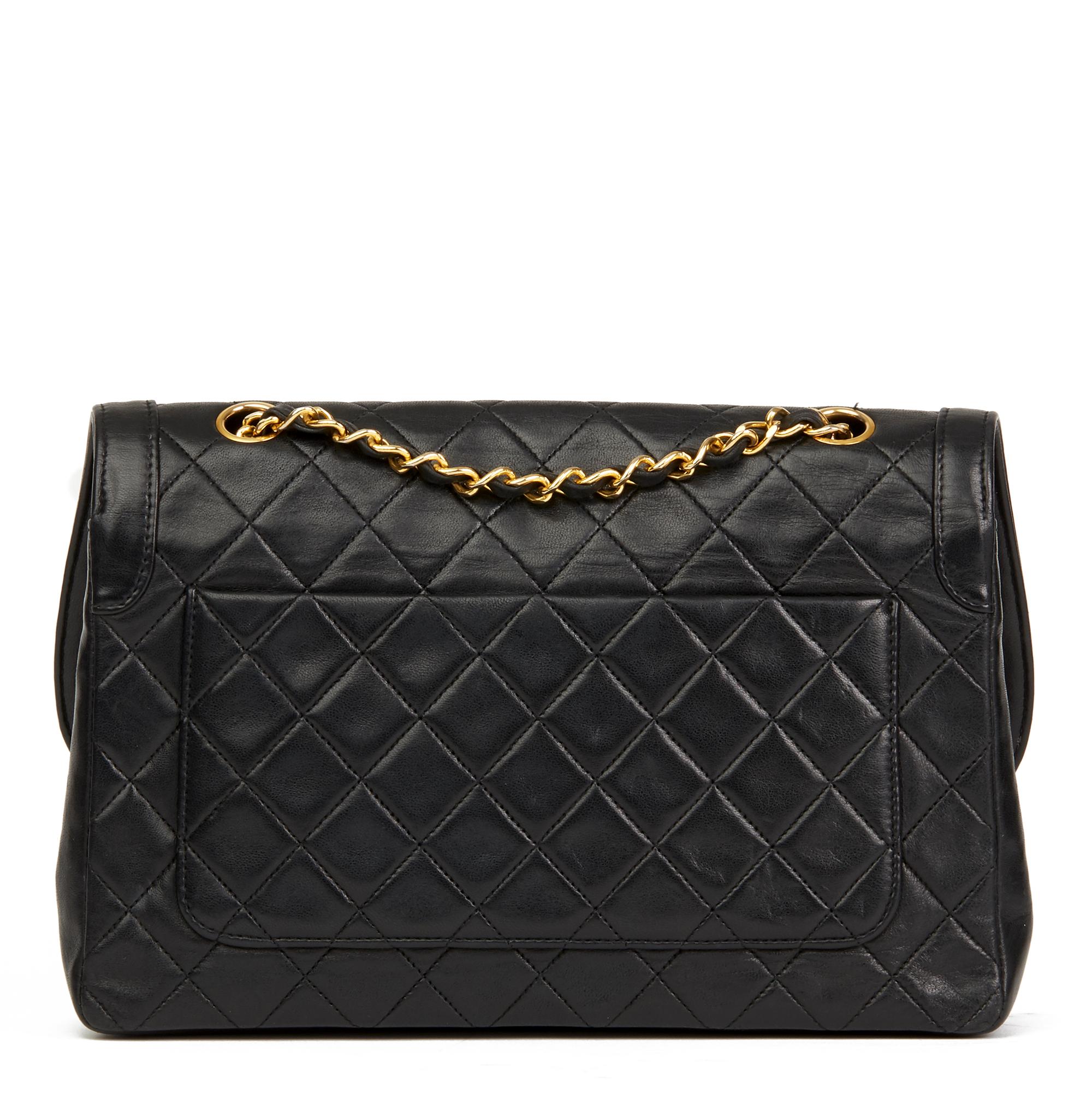 Women's 1992 Chanel Black Quilted Lambskin Vintage Classic Single Flap Bag with Wallet