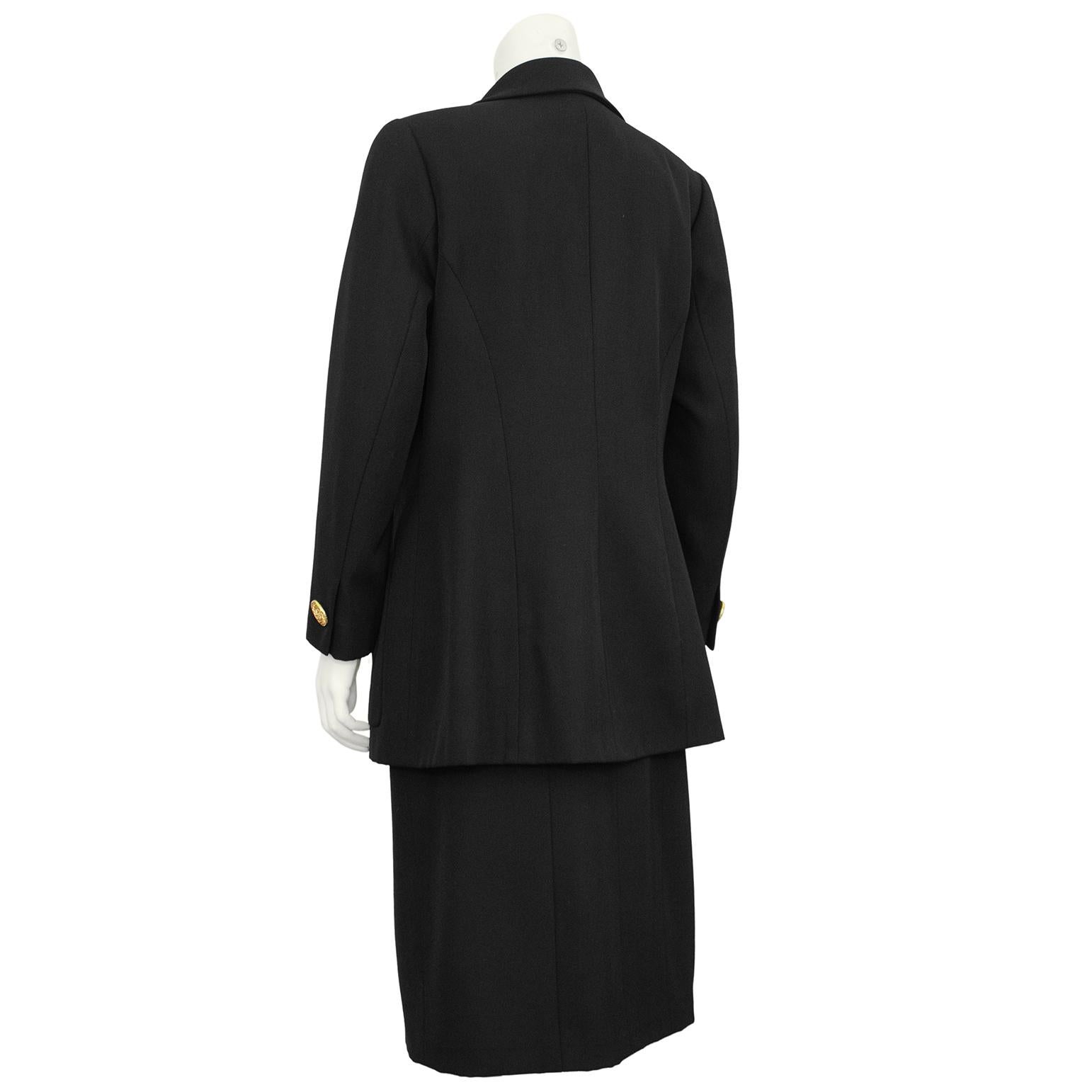 1992 Chanel Collection 29 Black Double Breasted Skirt Suit In Good Condition For Sale In Toronto, Ontario