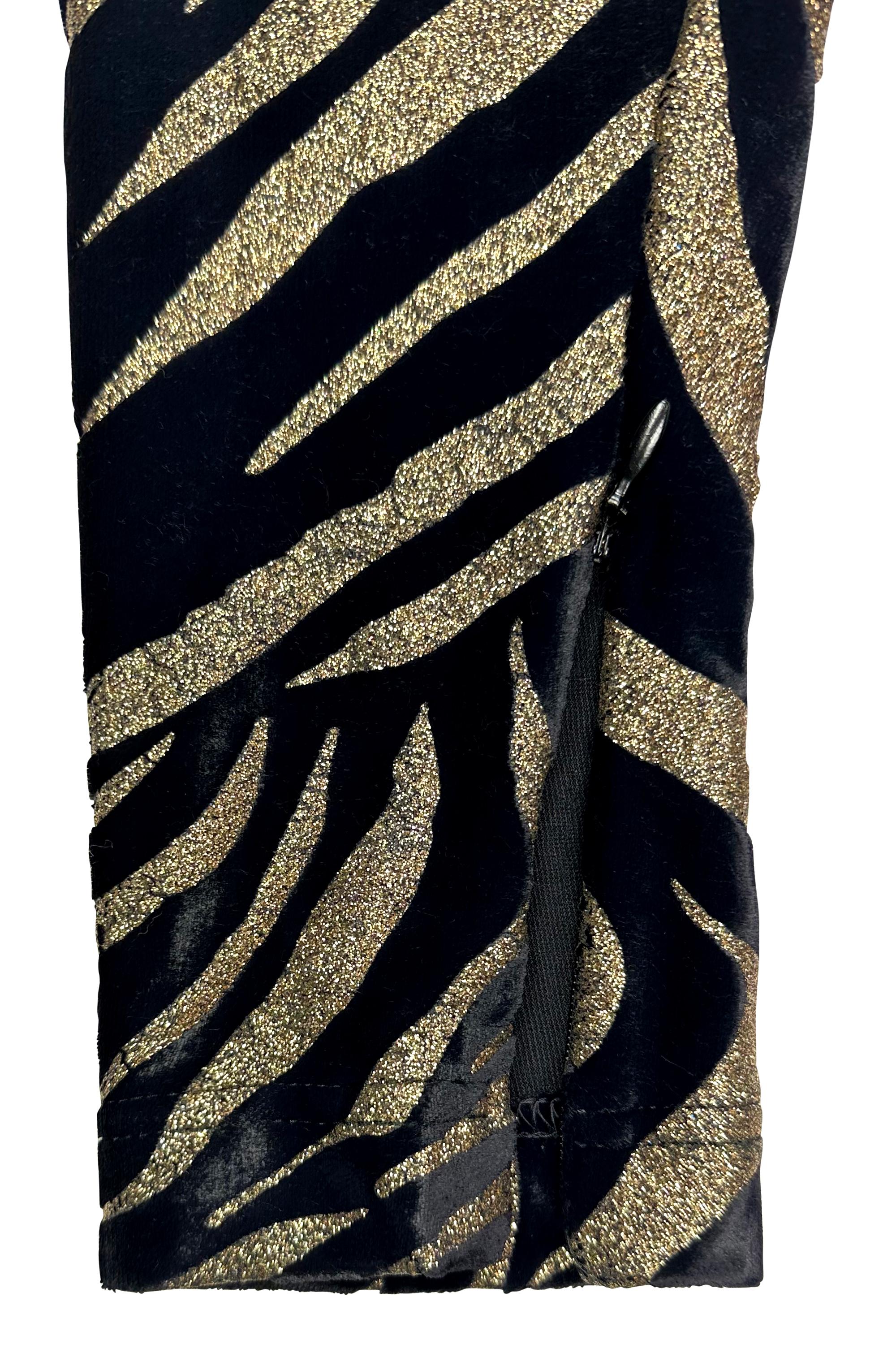 Women's 1992 Gianni Versace Gold Glitter Animal Pattern Stretch Black Velvet Leggings For Sale