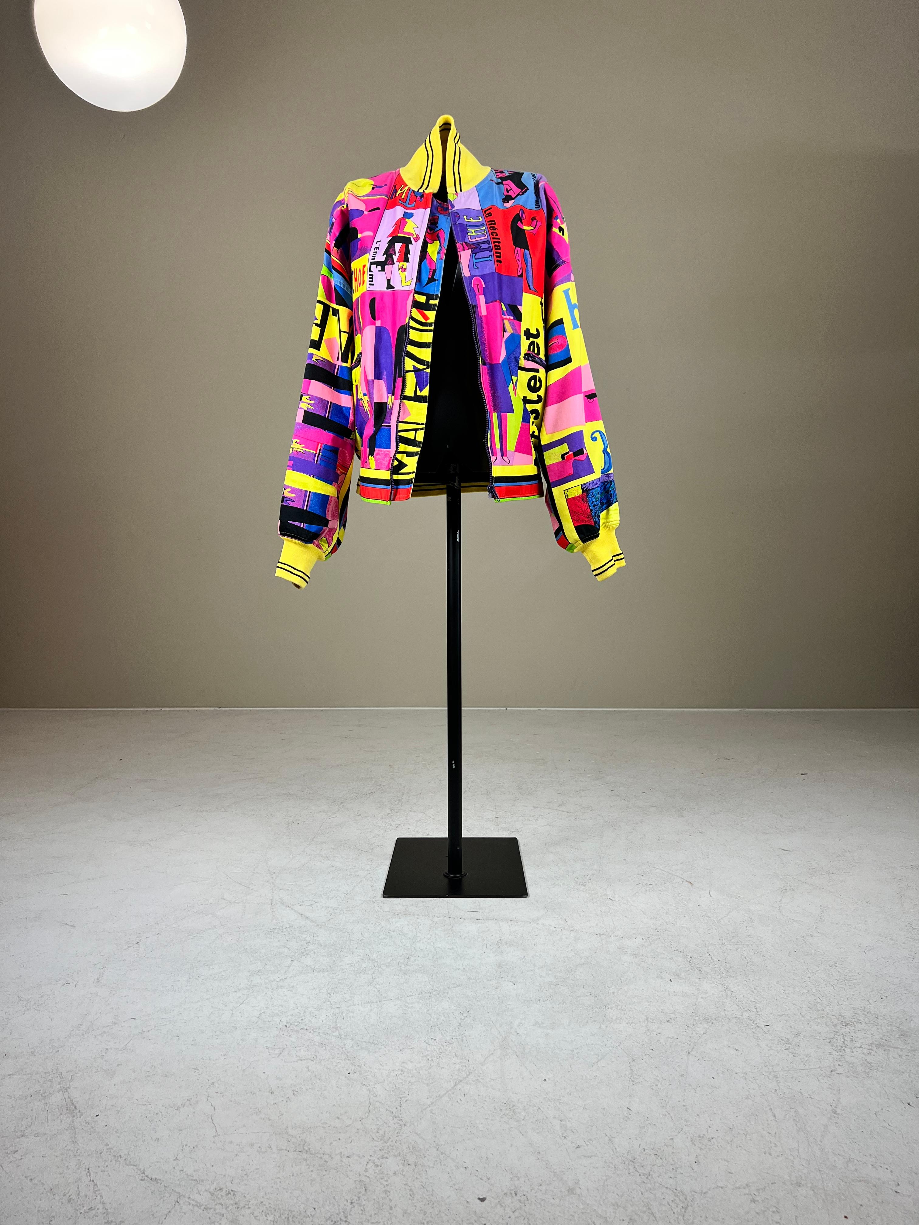 1992 Gianni Versace 'Malevich' inspired unisex bomber jacket In Good Condition For Sale In CULEMBORG, GE