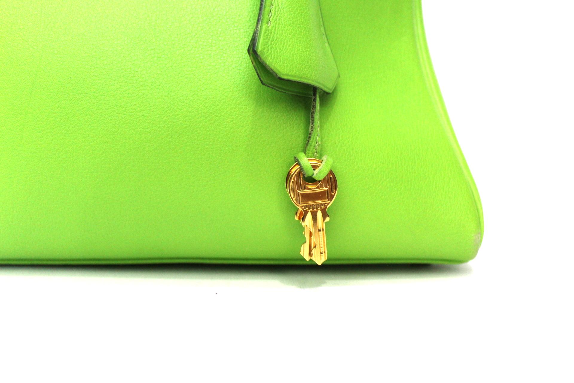 Women's 1992 Hermès Green Apple Leather Kelly 28 Bag