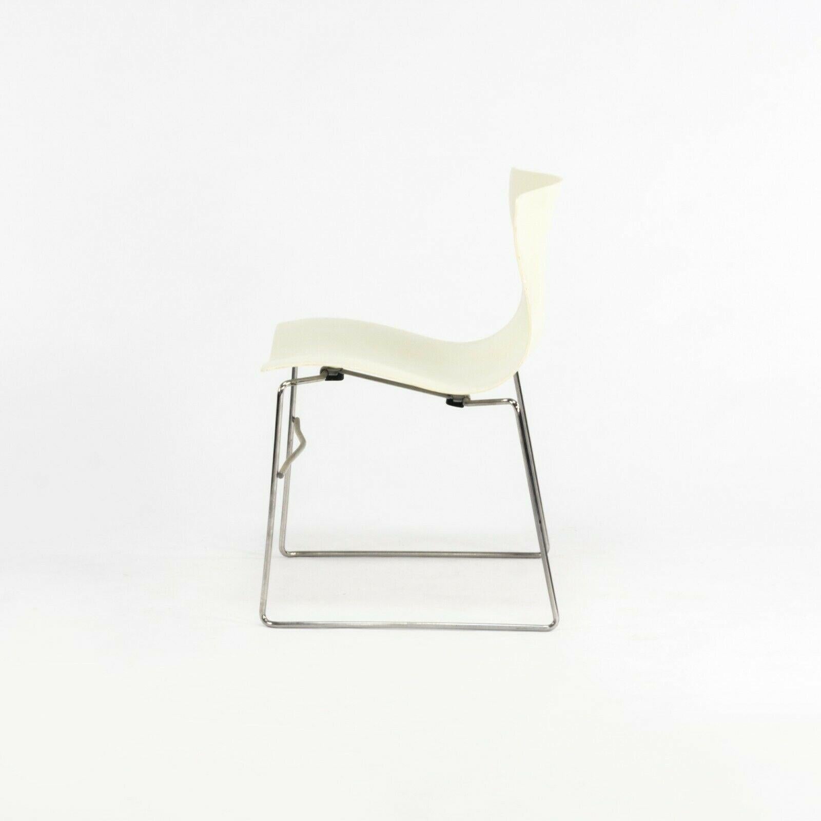 1992 Knoll H&kerchief Stacking Chairs by Massimo & Lella Vignelli 10x Available In Good Condition In Philadelphia, PA