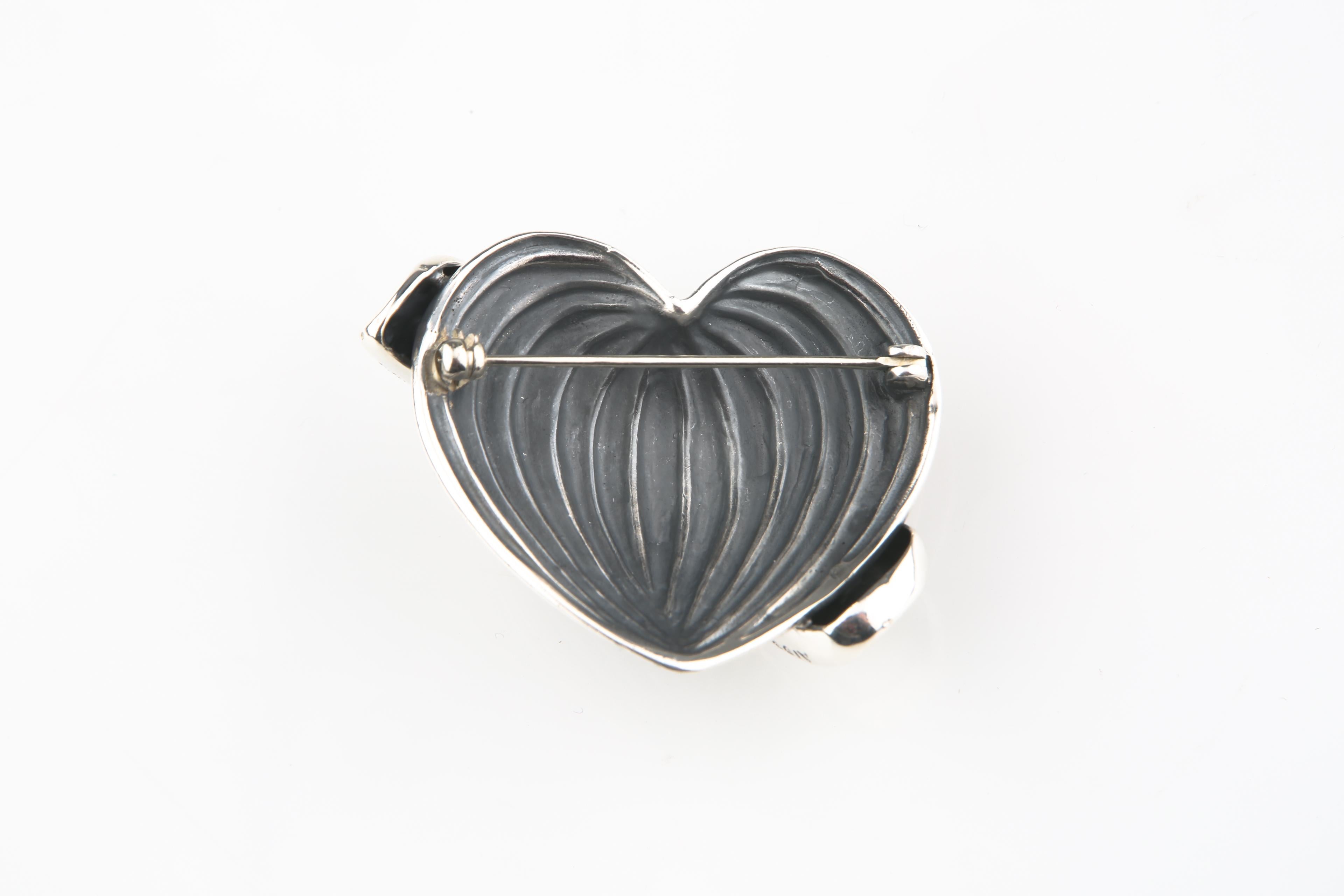 Women's or Men's 1992 Lagos Caviar Sterling Silver AIDS Project Heart Ribbon Brooch For Sale
