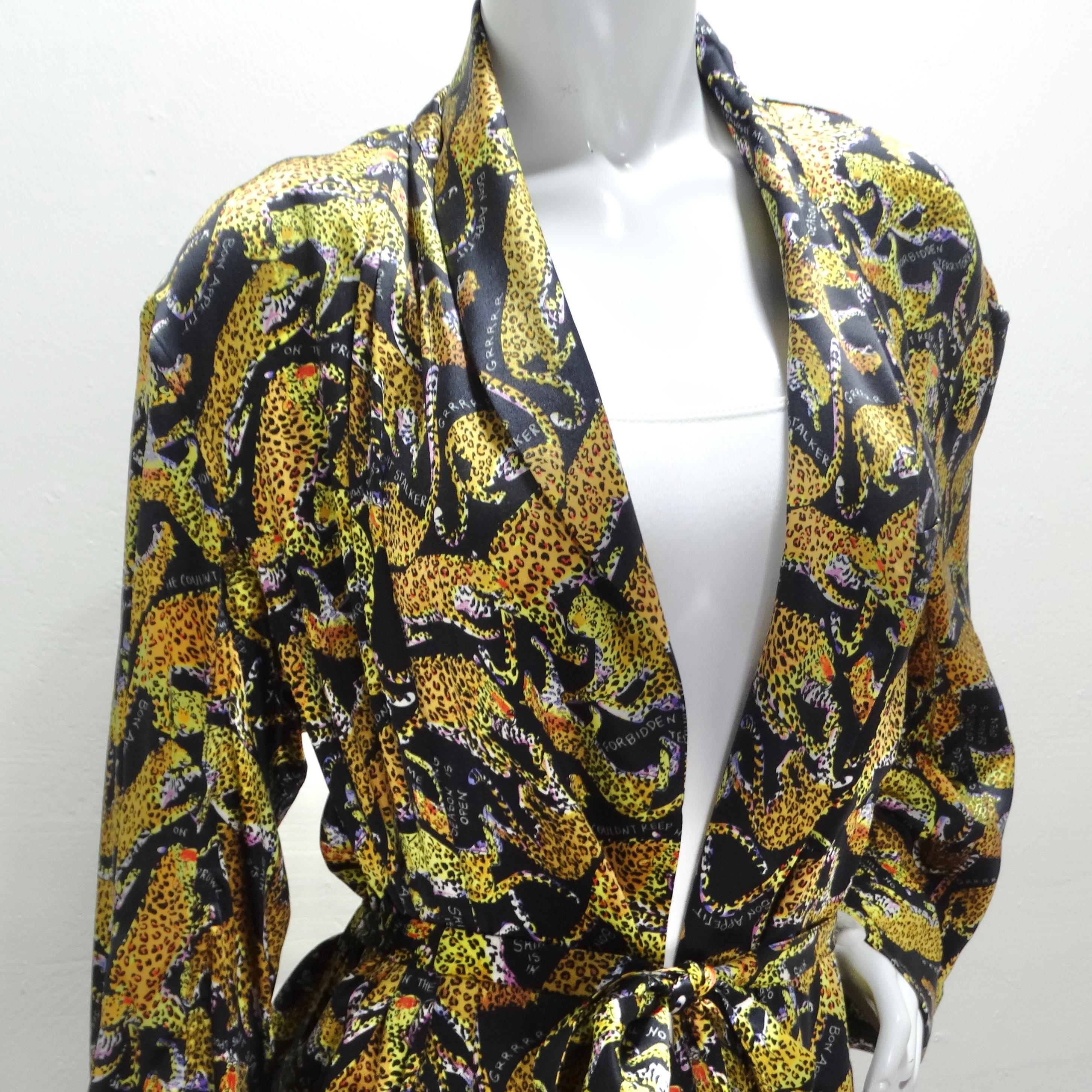 1992 Nicole Miller Cheetah Print Silk Robe In Good Condition For Sale In Scottsdale, AZ