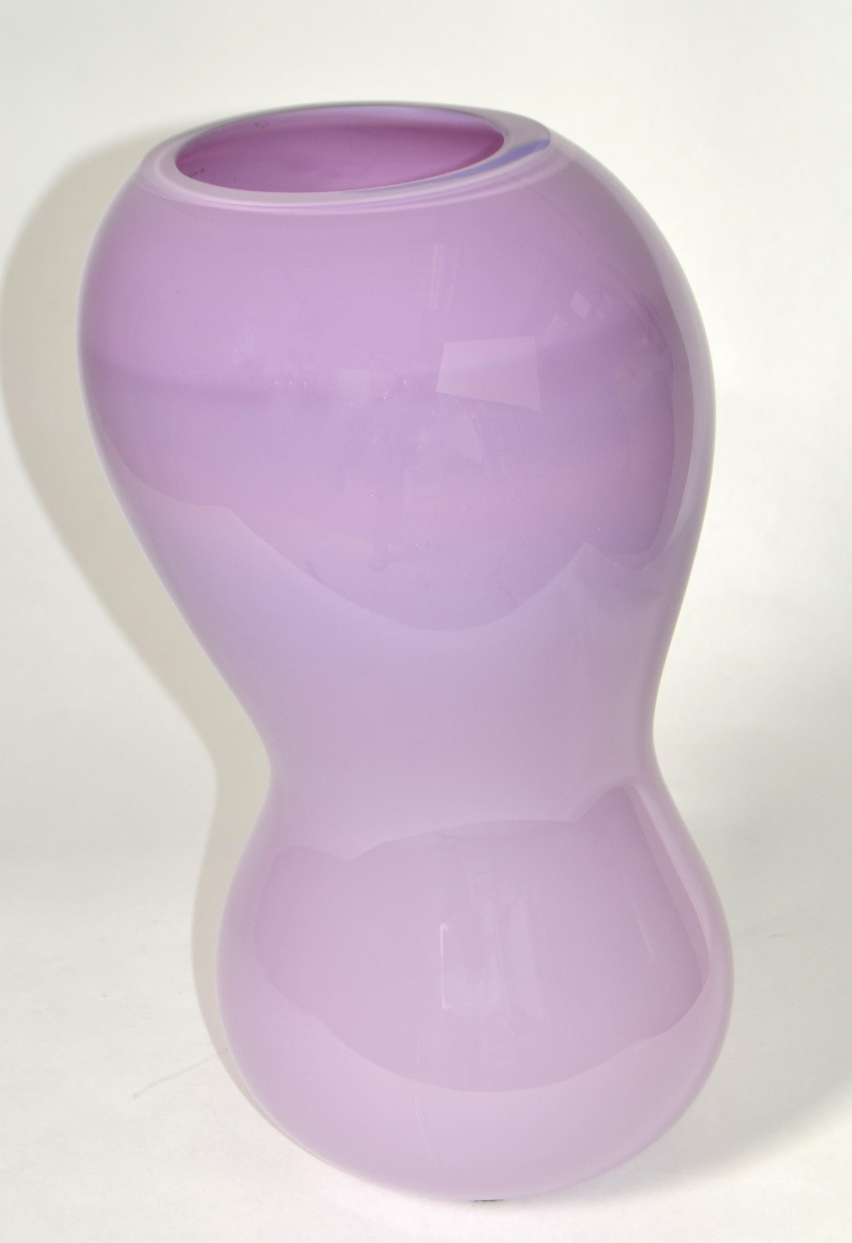 1992 Nigel Coates England Moderne Vase aus lavendelfarbenem Kunstglas mit Intarsien Salvati Italien   im Angebot 6