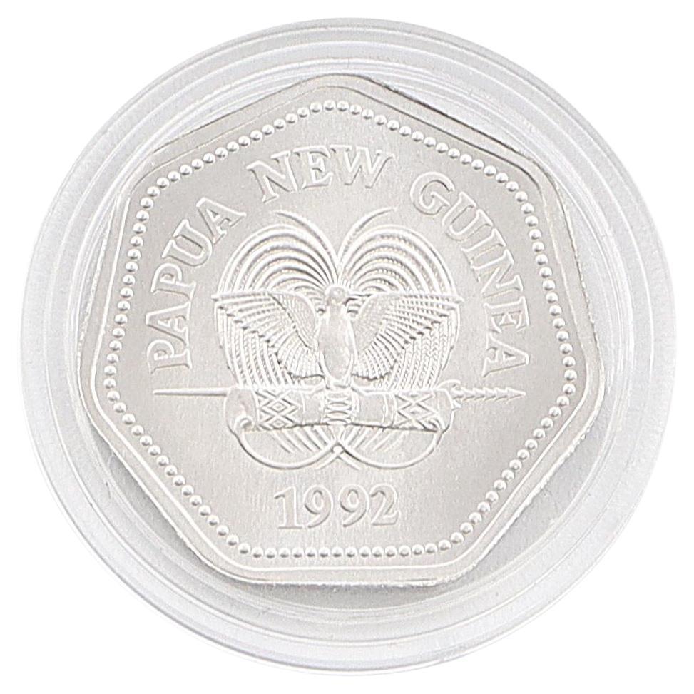 1992 Papua-Neuguinea K100 Platin 9.6 Gramm Uncirculiert im Angebot
