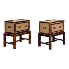 1992 Ralph Lauren Cameron Tables de nuit de campagne en rotin, toile et bambou - un ensemble