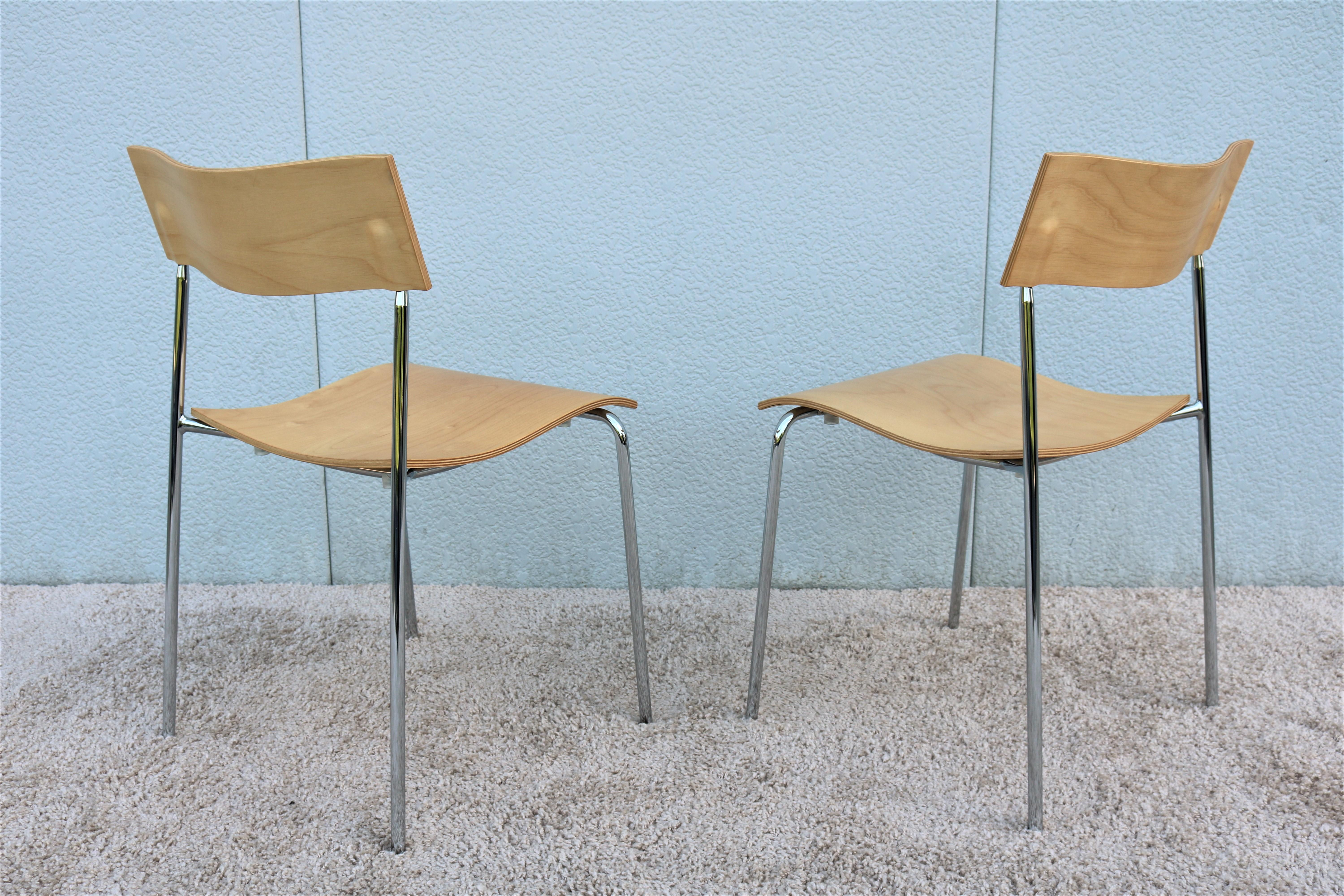 Paire de chaises campus AB modernes de Johannes Foersom pour Lammhults, Suède, 1992 Bon état - En vente à Secaucus, NJ
