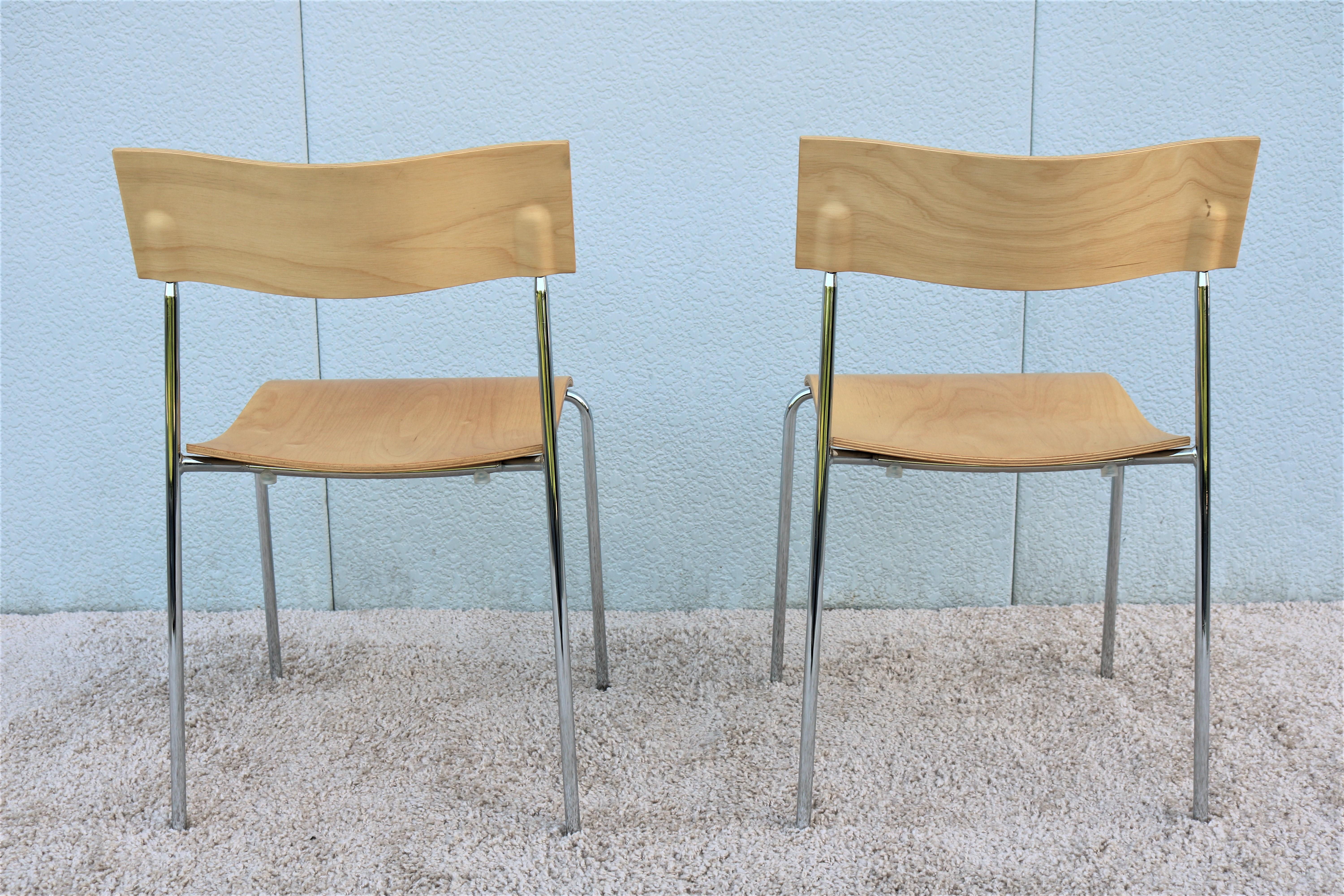 Molded 1992 Sweden Modern Campus AB Chairs by Johannes Foersom for Lammhults, a Pair For Sale