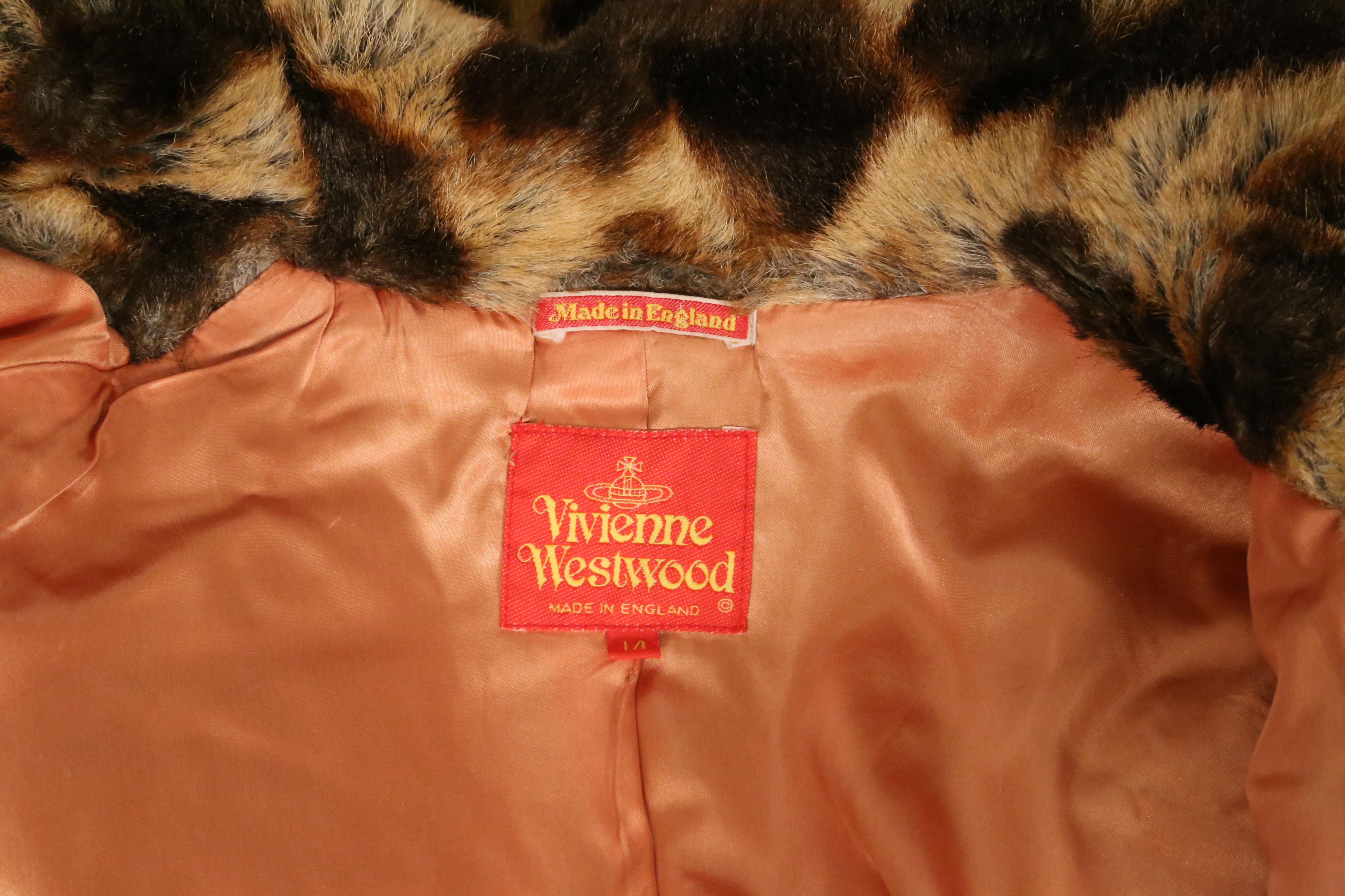 1992 Vivienne Westwood, cappotto in pelliccia di leopardo con bottoni trasparenti a forma di sfera in vendita 9