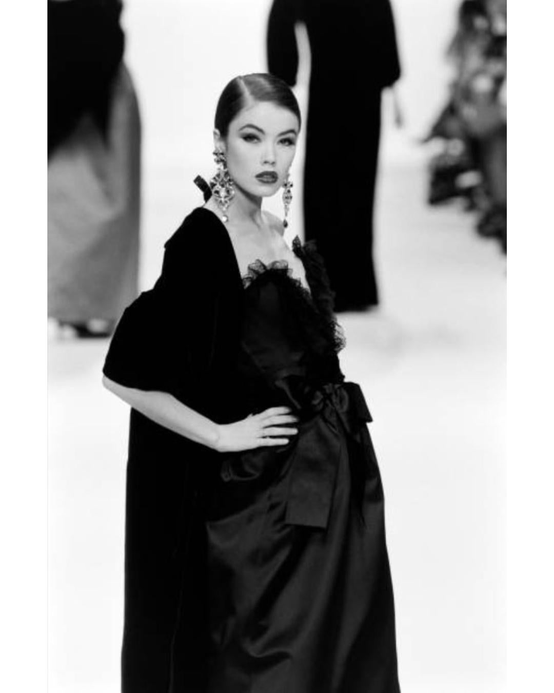 1987 Yves Saint Laurent Documented Strapless Black Column Dress In Excellent Condition For Sale In London, GB