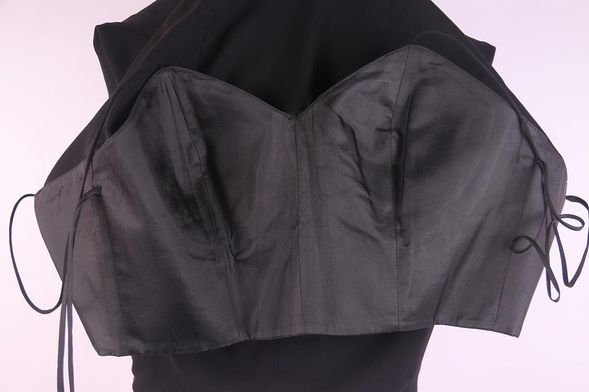 1993-1995 Dolce & Gabbana  vestido de seda en Bueno estado para la venta en Алматинский Почтамт, KZ