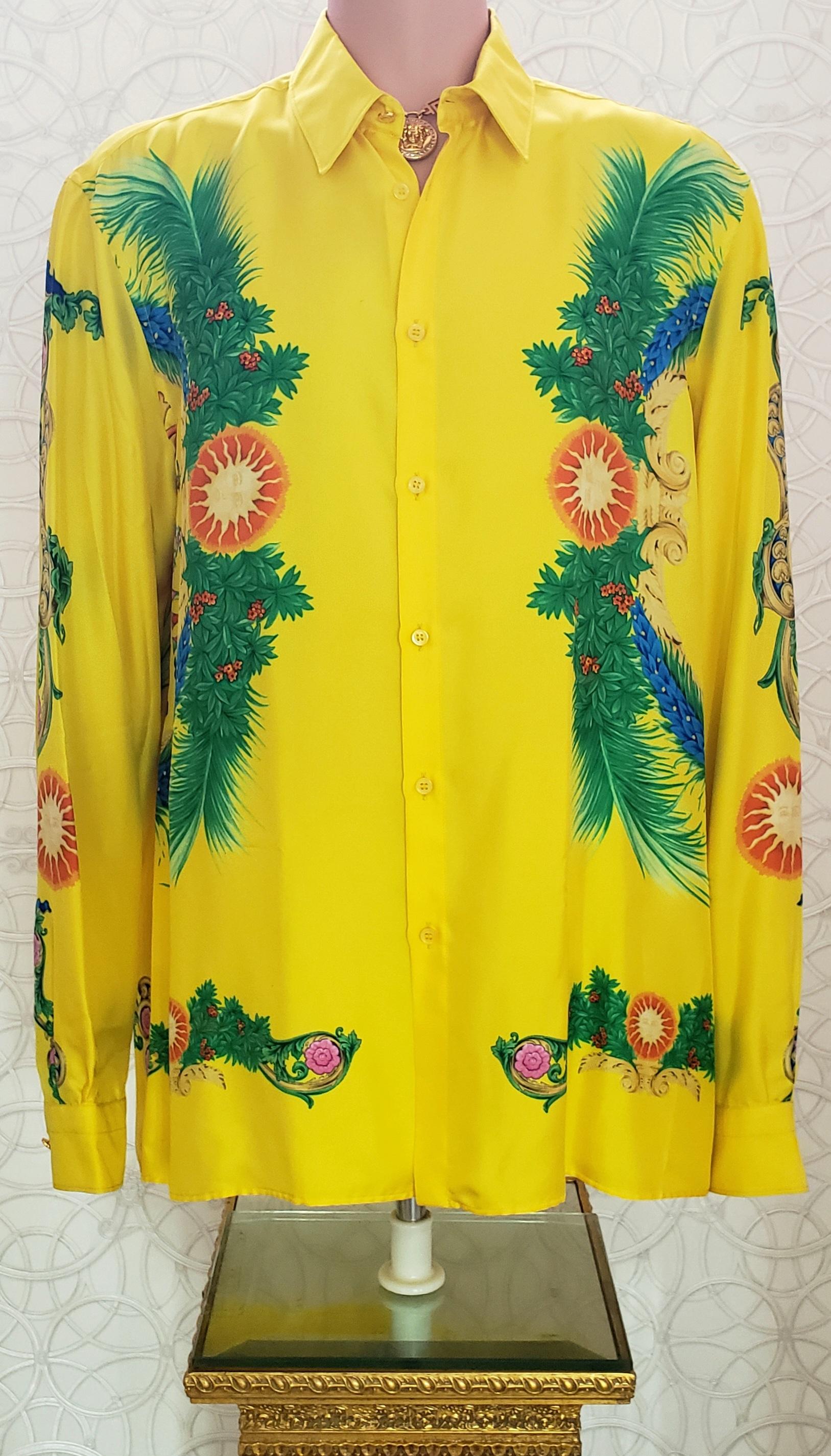 1993 archive! LIMITED SOHO EDITION ! MIAMI FL VERSACE SILK SHIRT IT  56 - 3XL In New Condition For Sale In Montgomery, TX