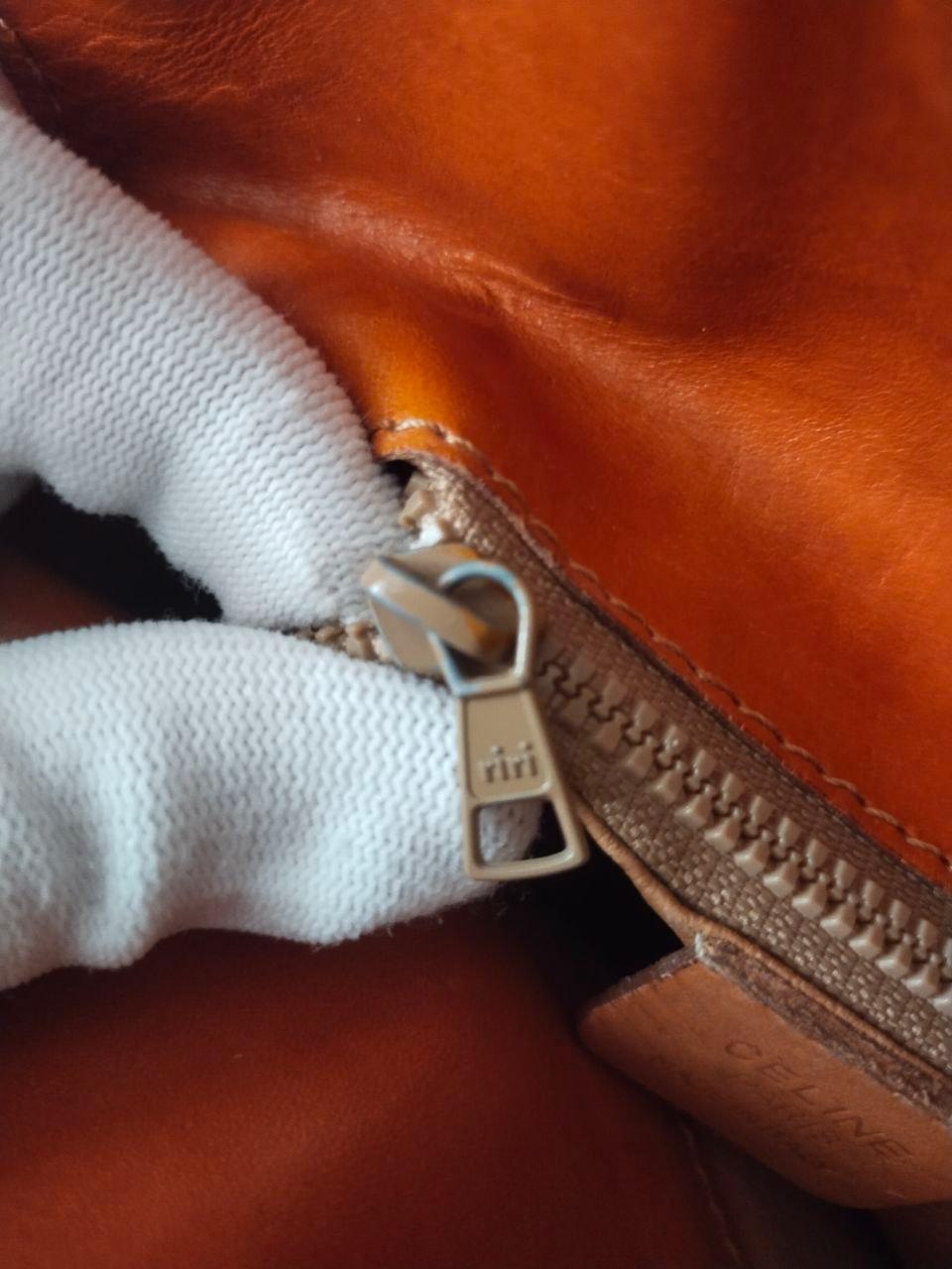 1993 CELINE Macadam Toggle clasp chain Brown Bucket bag Umhängetasche / Vintage im Angebot 10