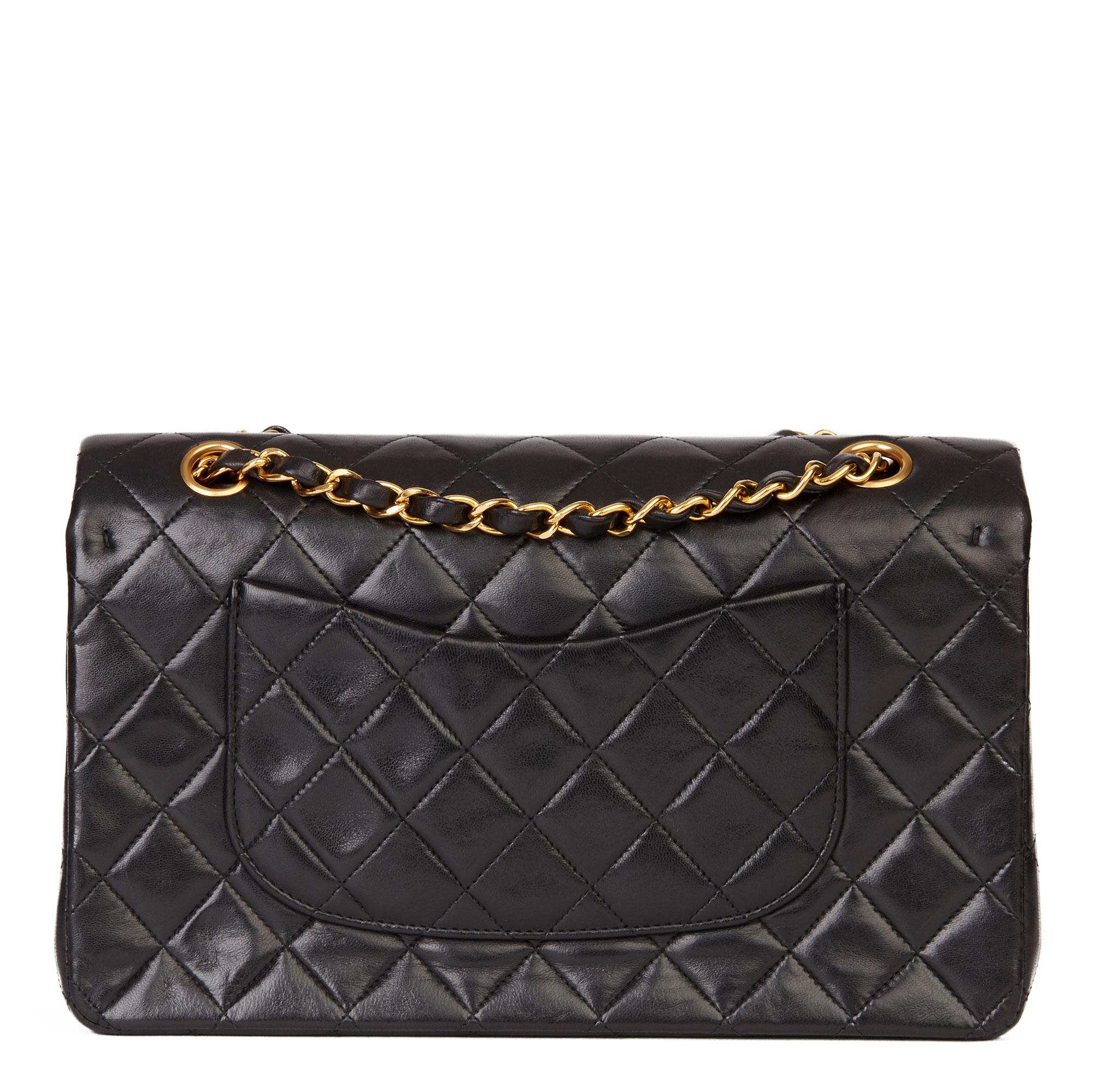 1993 Chanel Black Quilted Lambskin Vintage Medium Classic Double Flap Bag In Excellent Condition In Bishop's Stortford, Hertfordshire