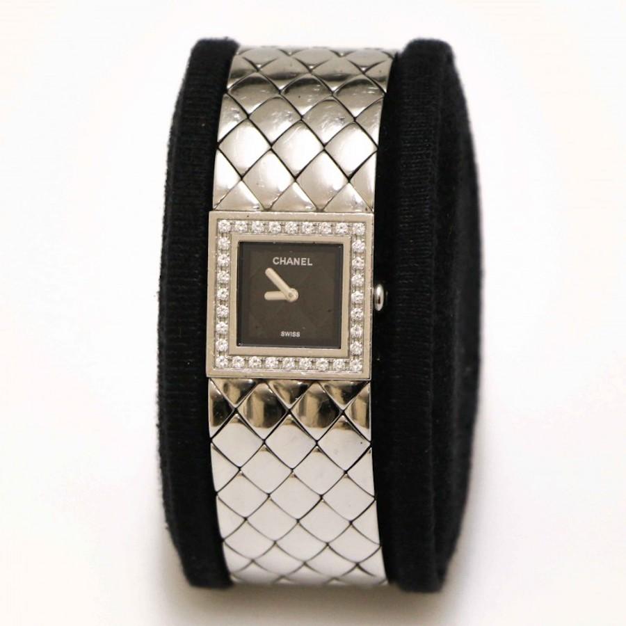 1993 Chanel diamonds and steel watch For Sale 1