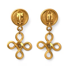 1993 Chanel Gold and Pearl and Quadrafoil Drop CC Earrings
