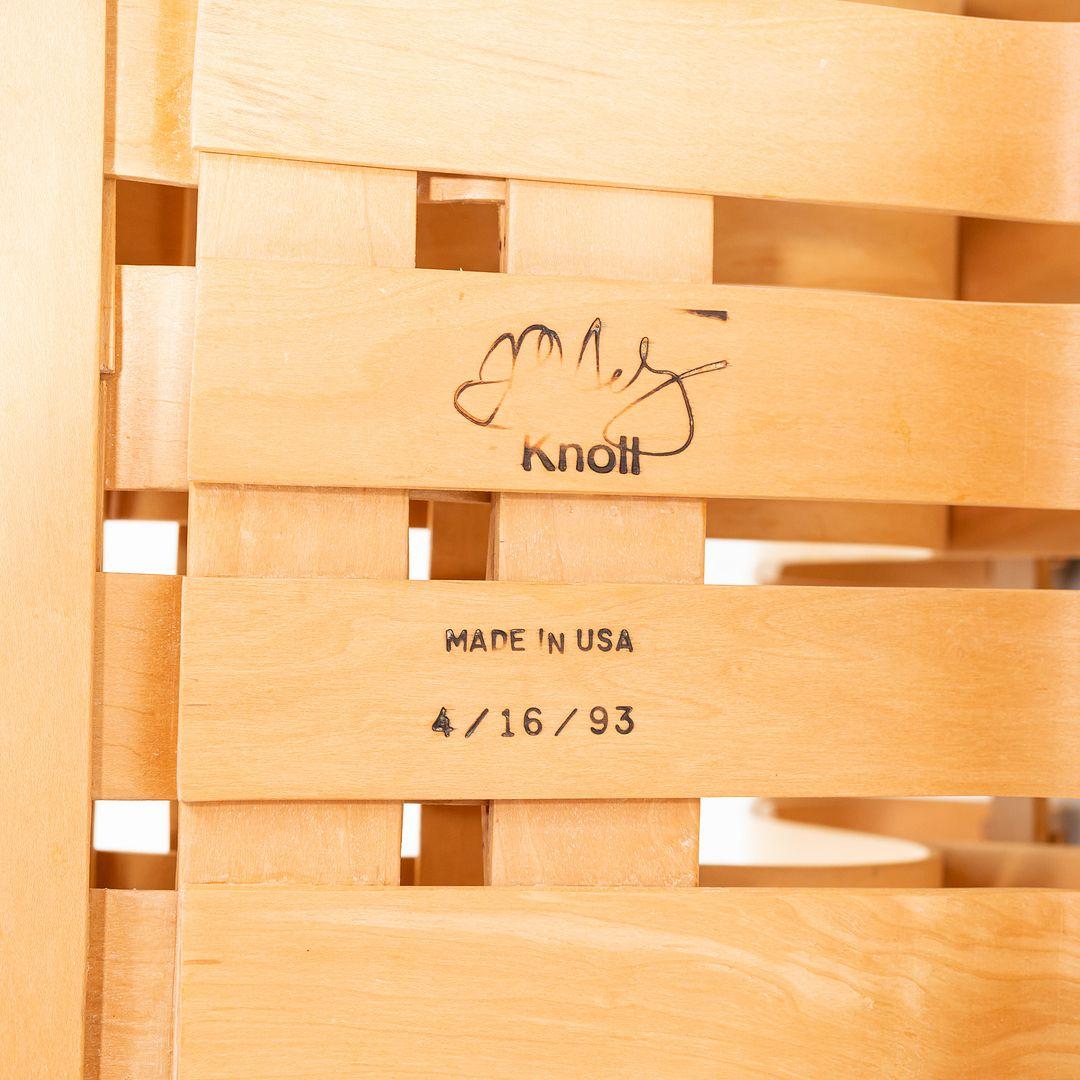 1993 Frank Gehry para Knoll Sillón Power Play Lounge de arce en venta 5