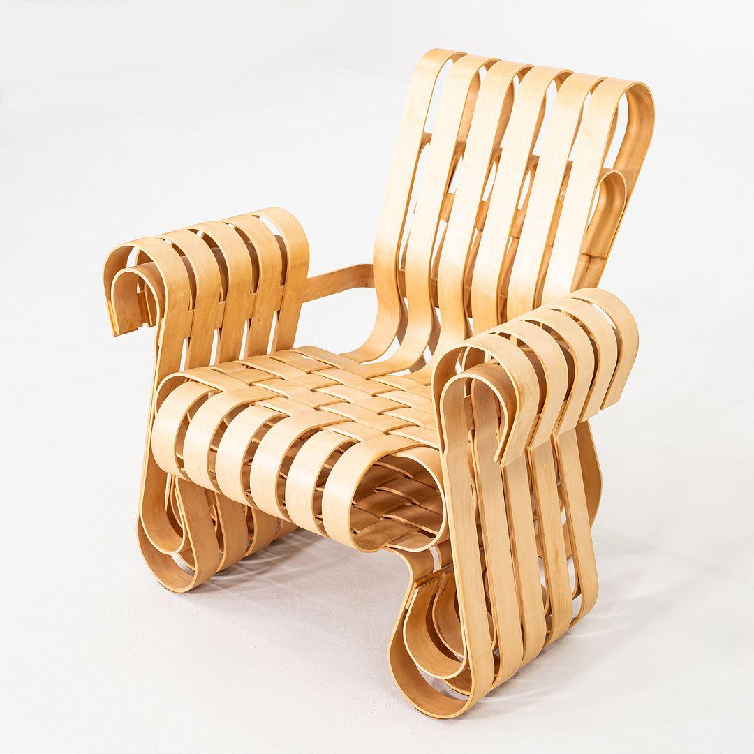 1993 Frank Gehry para Knoll Sillón Power Play Lounge de arce Estadounidense en venta