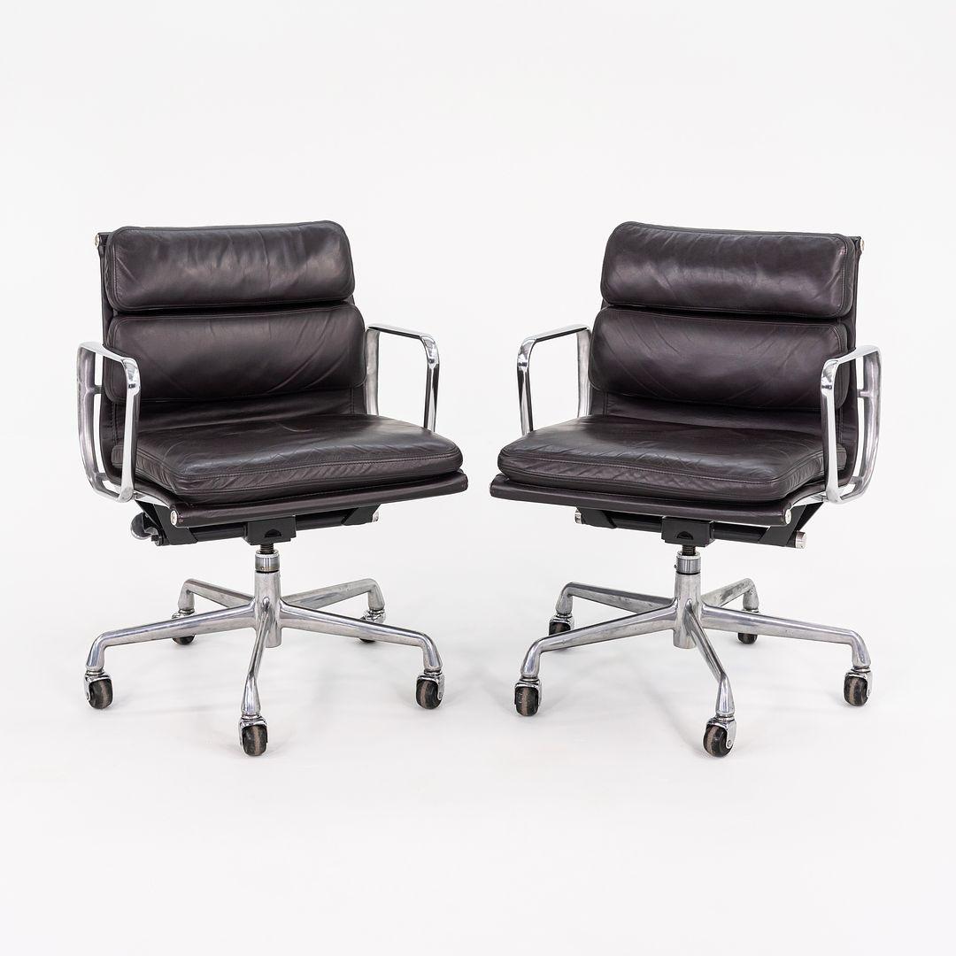 1993 Chaises de bureau Eames Soft Pad Management de Herman Miller en cuir Brown 5