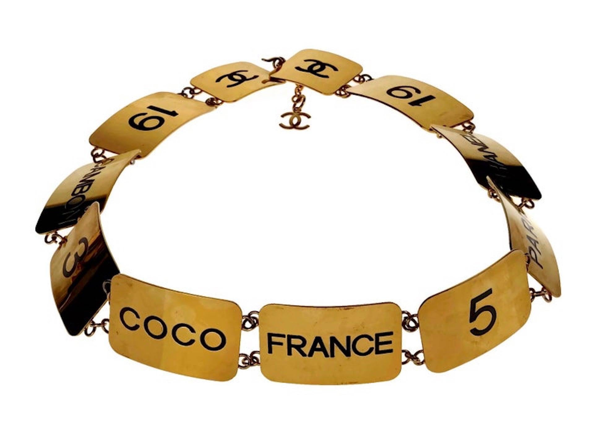 1993 Iconic CHANEL Address Logo Plate Link Belt For Sale 4