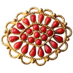 1993 Rare Gripoix pour Chanel gilded metal brooch with ruby red cabochons