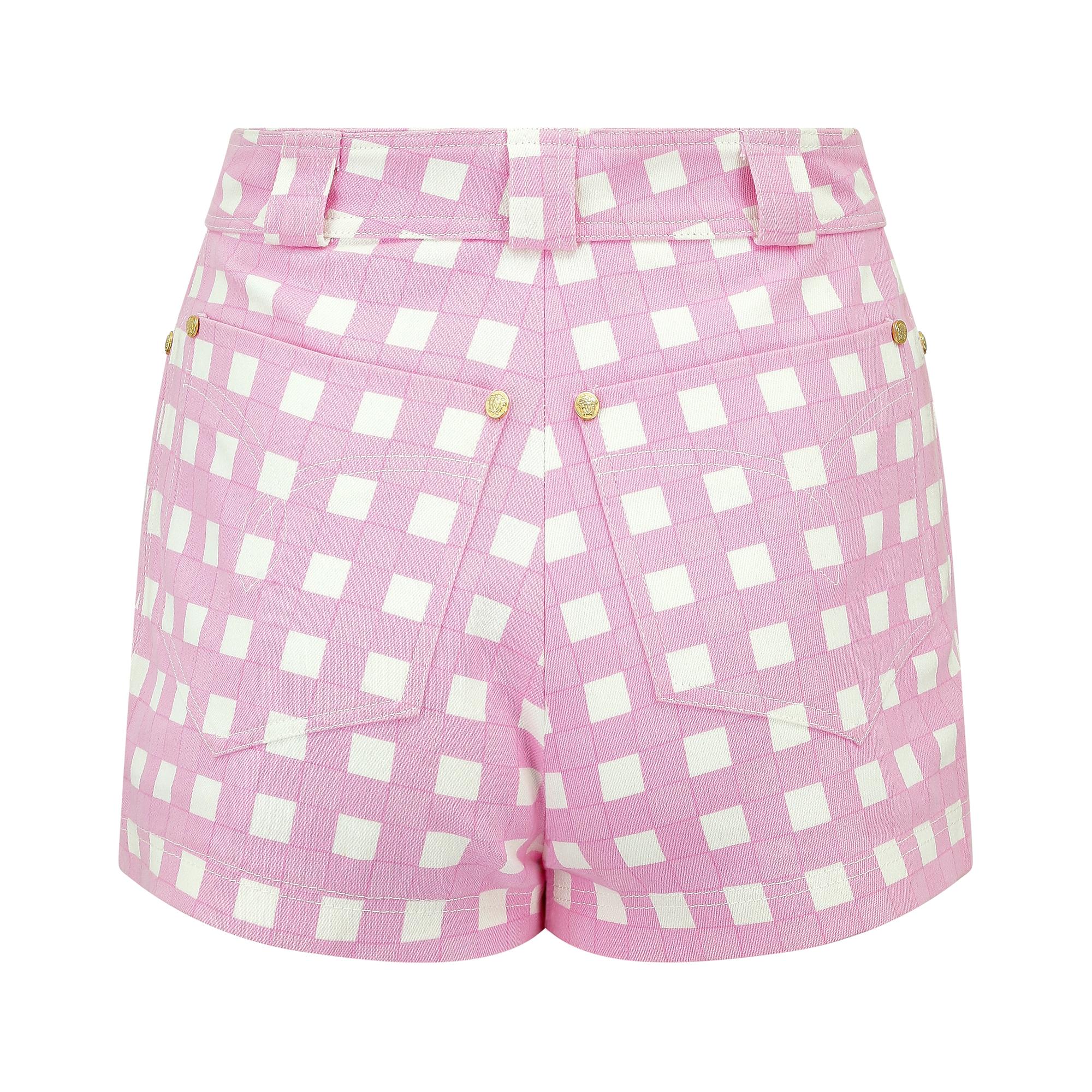1993 Runway Gianni Versace Pink and White Gingham Shorts In Excellent Condition For Sale In London, GB
