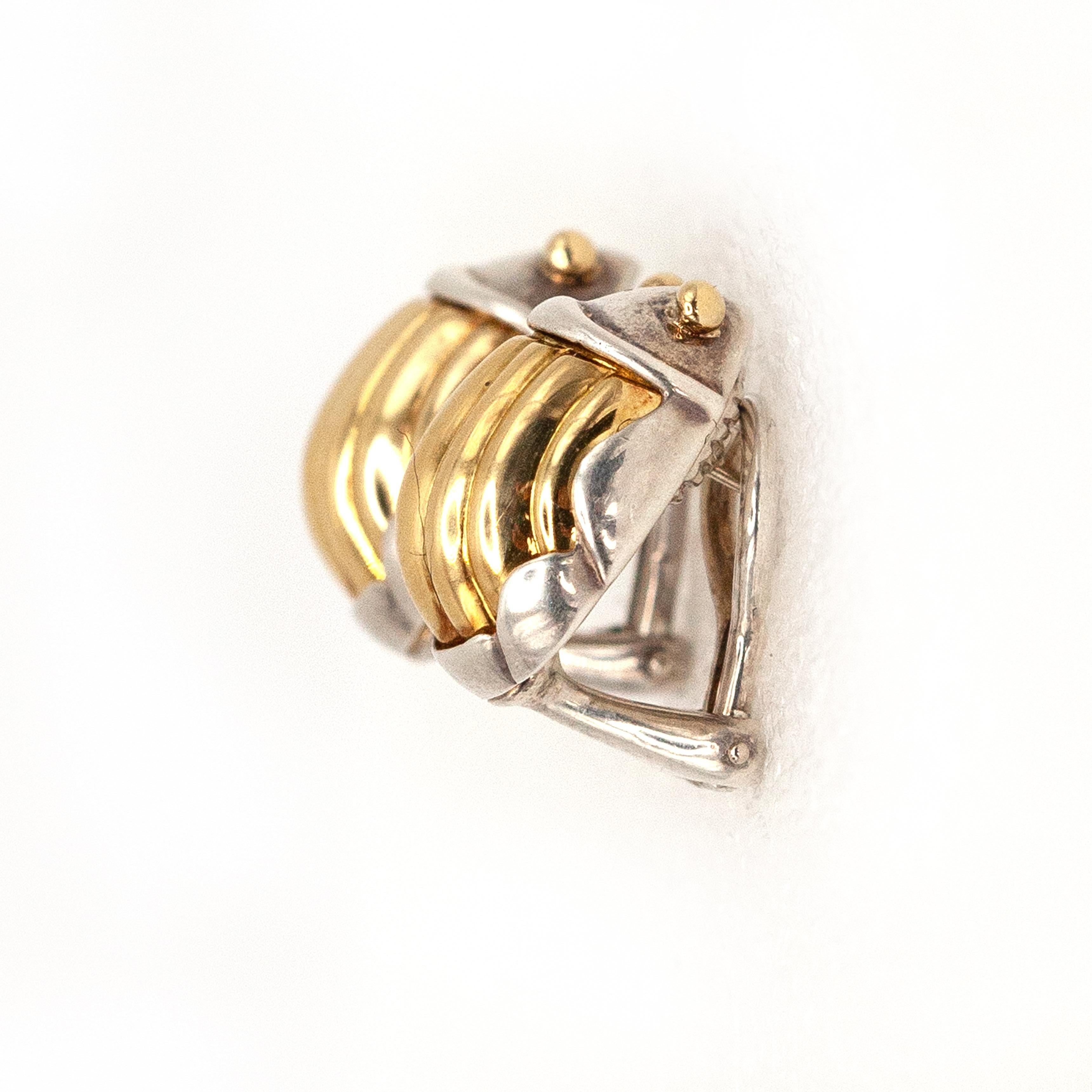 1993 Tiffany & Co. Orecchini a scarabeo in oro giallo 18 carati in argento in vendita 2