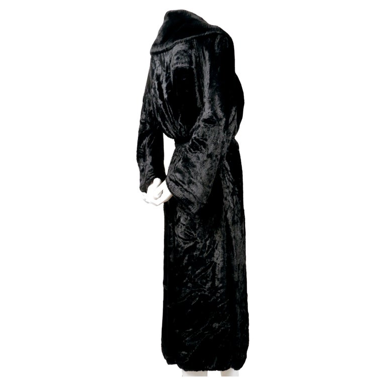 1994 AZZEDINE ALAIA black chenille robe coat In Excellent Condition In San Fransisco, CA