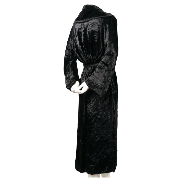 Women's or Men's 1994 AZZEDINE ALAIA black chenille robe coat