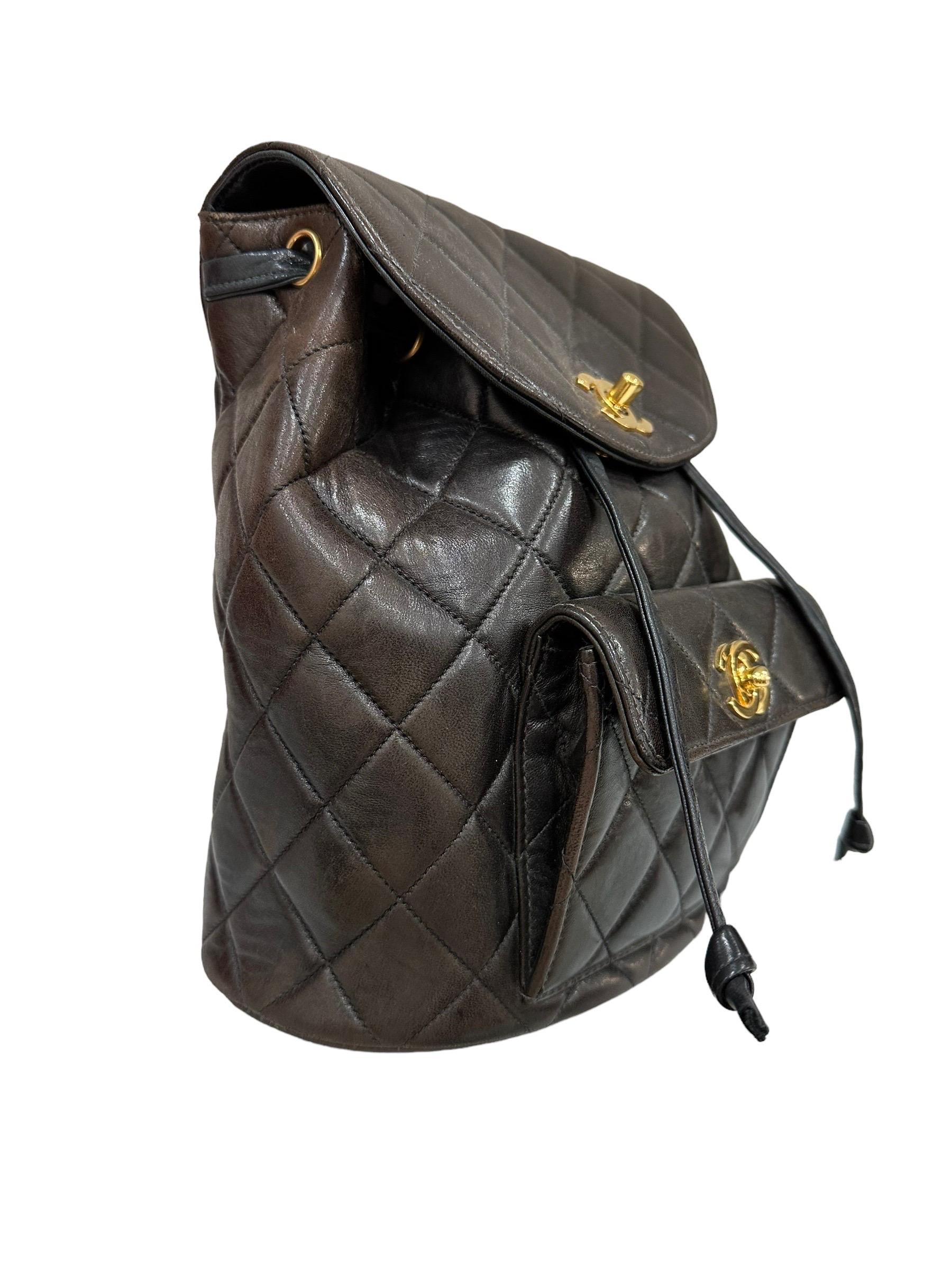 1994 Chanel Duma Vintage Backpack Brown Leather  In Good Condition In Torre Del Greco, IT